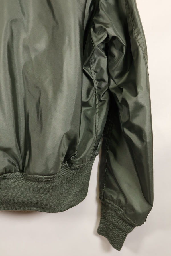 1981年契約　LARGE　アメリカ海軍　CWU-36P フライトジャケット　パッチ付　ほぼ未使用品