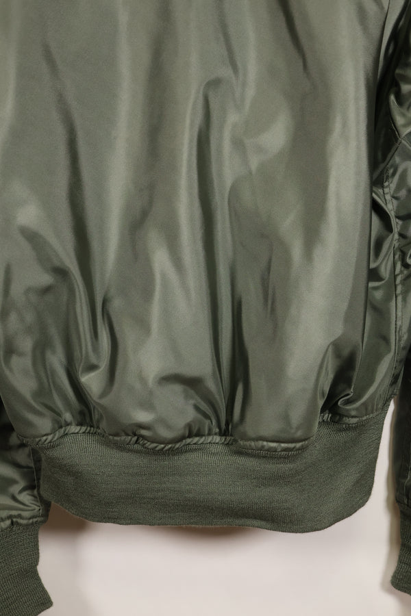 1981年契約　LARGE　アメリカ海軍　CWU-36P フライトジャケット　パッチ付　ほぼ未使用品