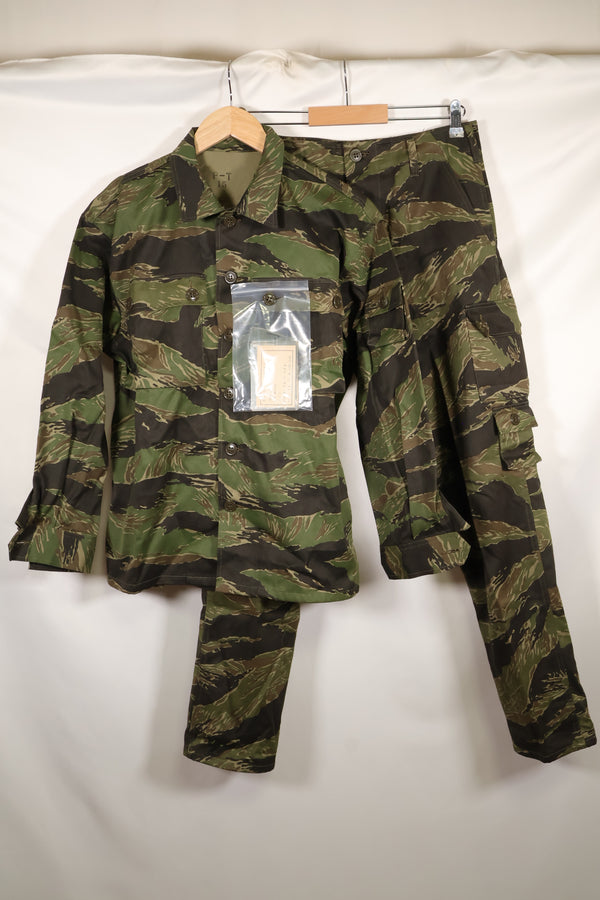 1970年代　DAJB09 契約タグ付き　日本製　タイガーストライプ　上下セット　未使用品　