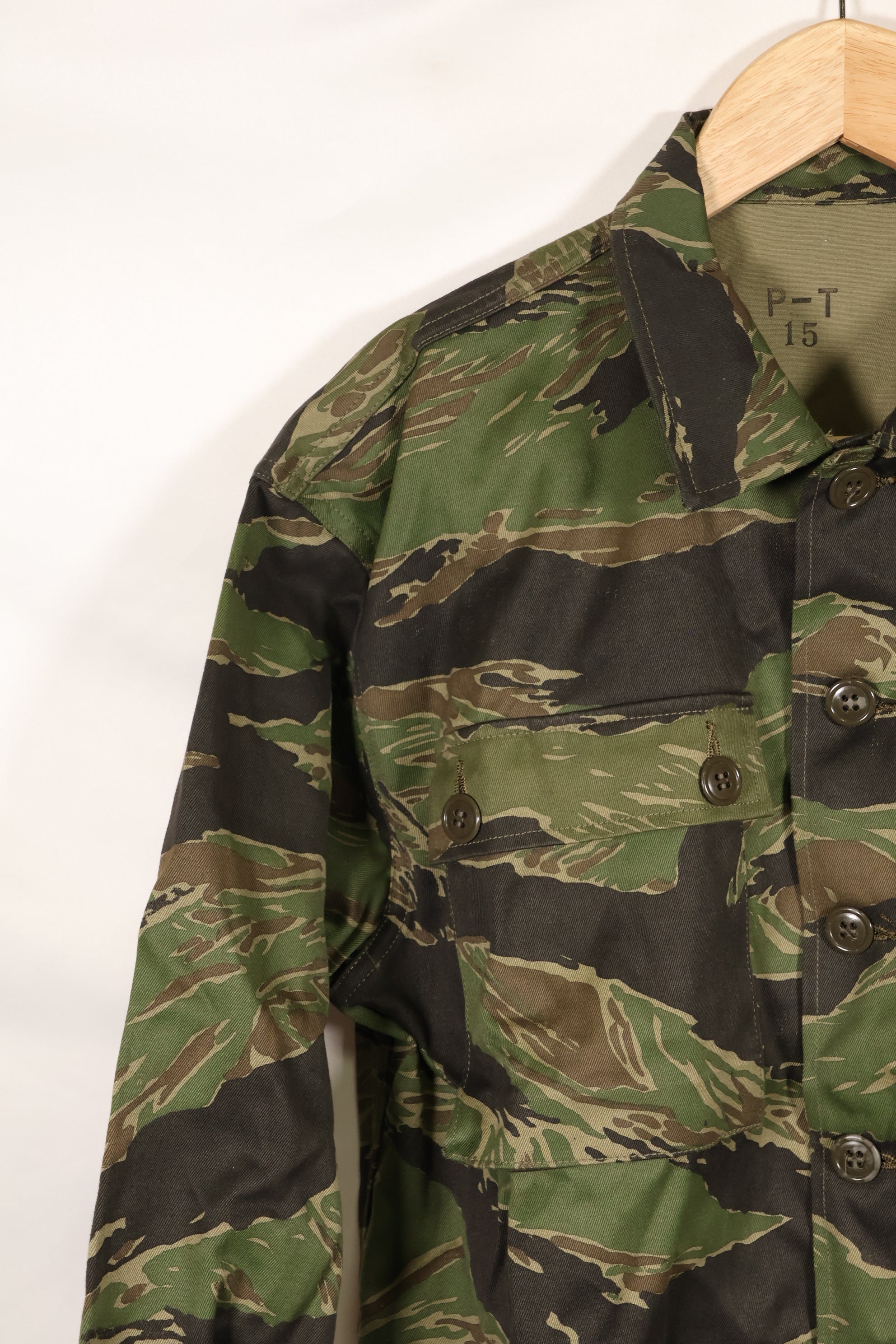 1970年代　DAJB09 契約タグ付き　日本製　タイガーストライプ　上下セット　未使用品　