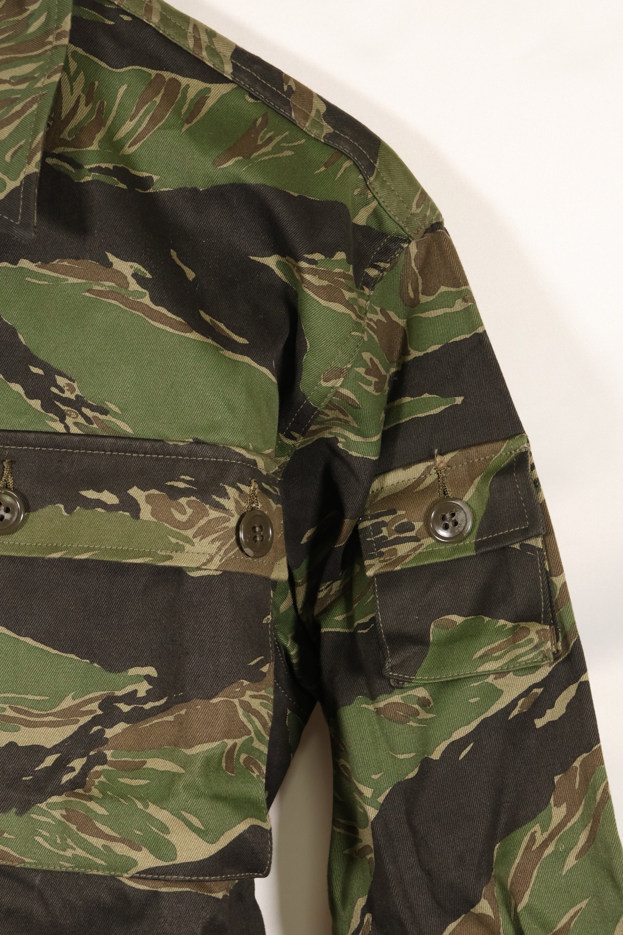 1970年代　DAJB09 契約タグ付き　日本製　タイガーストライプ　上下セット　未使用品　