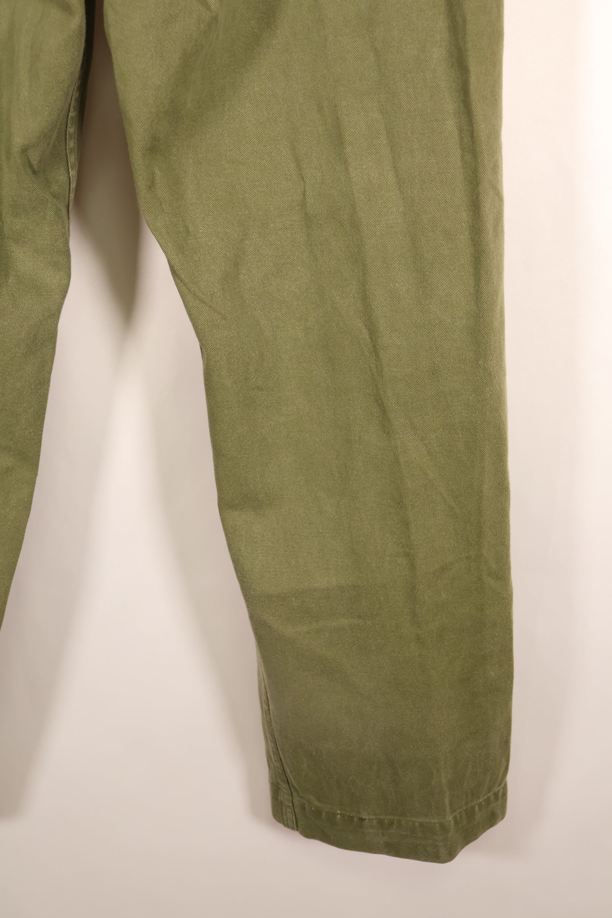 1967年契約　オーストラリア軍　OD　コンバットトラウザーズ　褪色あり　中古品