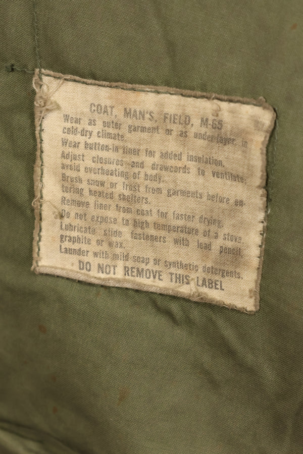 1970年契約　M-R　M65 フィールドジャケット　2nd Model　徽章付き　汚れあり　ライナーなし　中古品