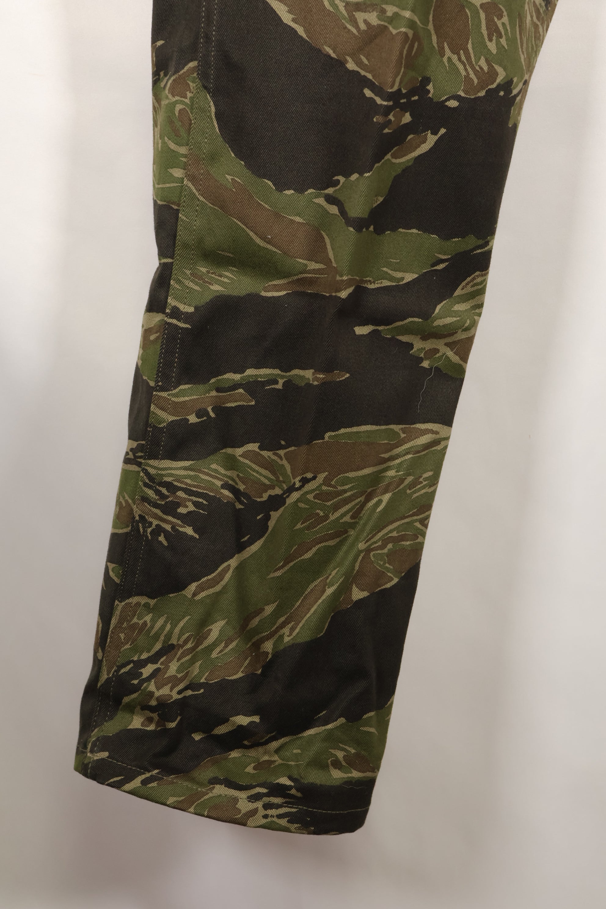 1970年代　DAJB09 契約タグ付き　日本製　タイガーストライプ　上下セット　未使用品　