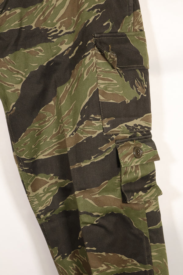 1970年代　DAJB09 契約タグ付き　日本製　タイガーストライプ　上下セット　未使用品　