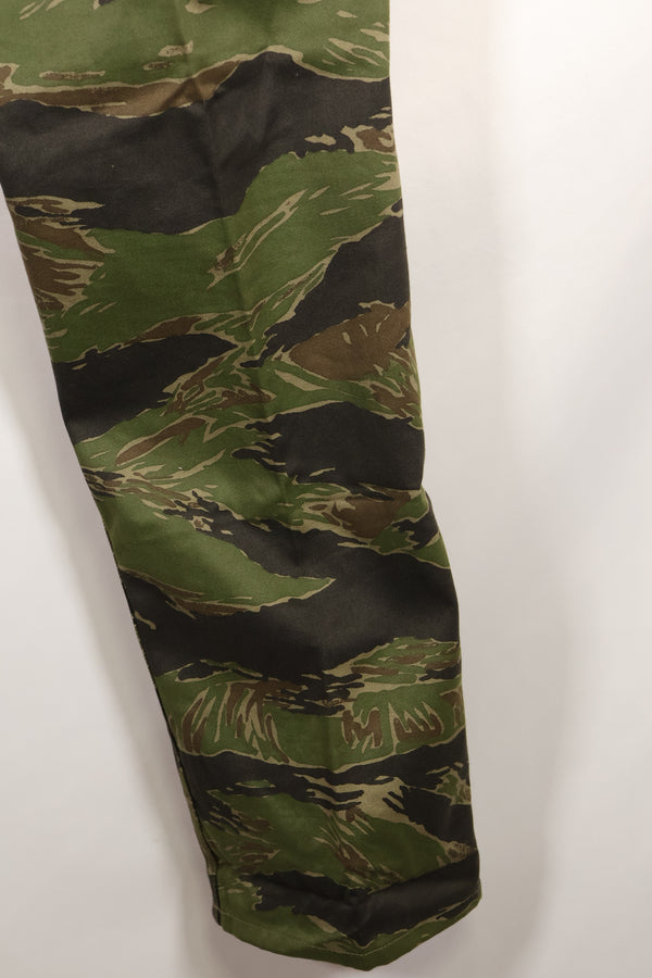 1970年代　DAJB09 契約タグ付き　日本製　タイガーストライプ　上下セット　未使用品　