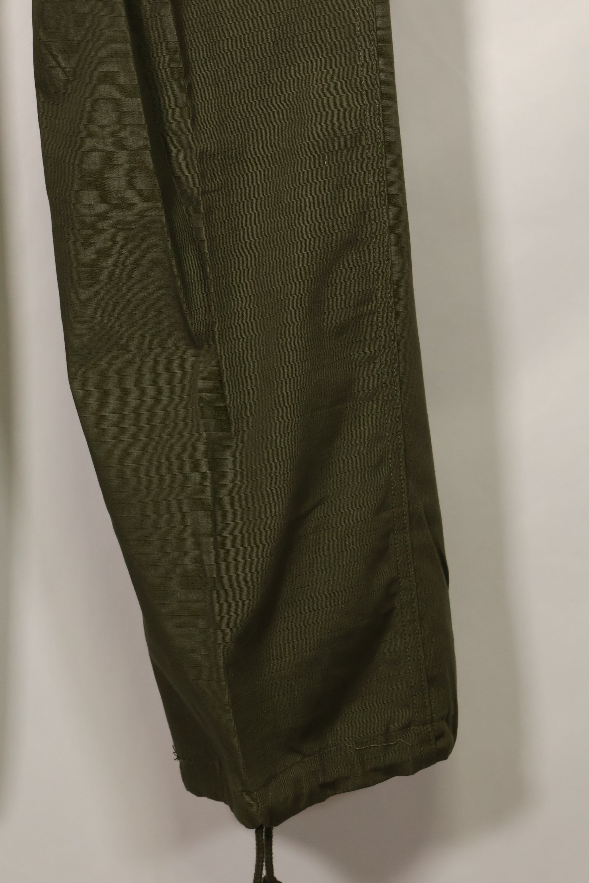 1969年製 デッドストック　4th Model ジャングルファティーグ パンツ　S-L 未使用品