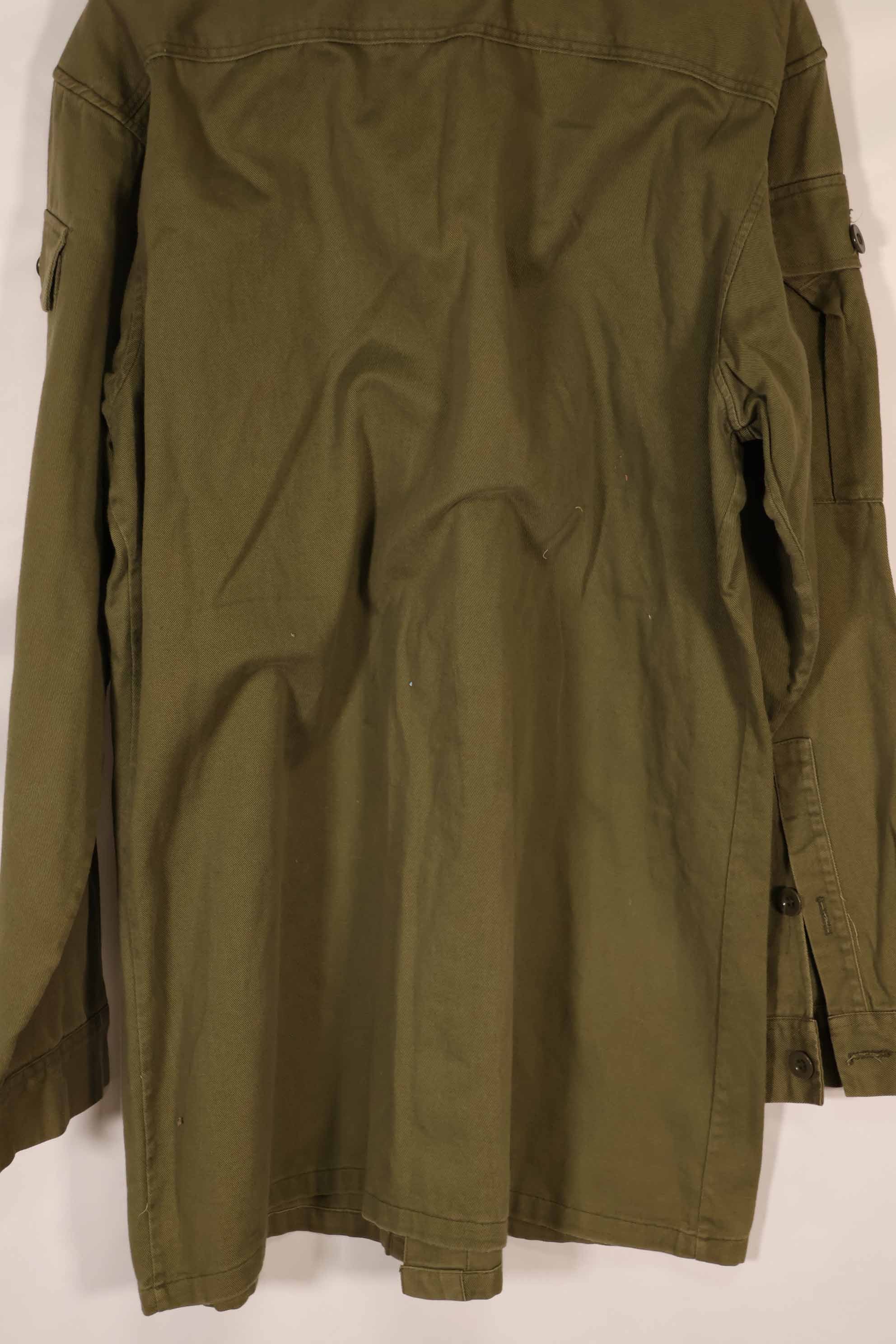 実物　1969年製　ニュージーランド軍　OD ファティーグシャツ　Size 39/41L　中古品扱い