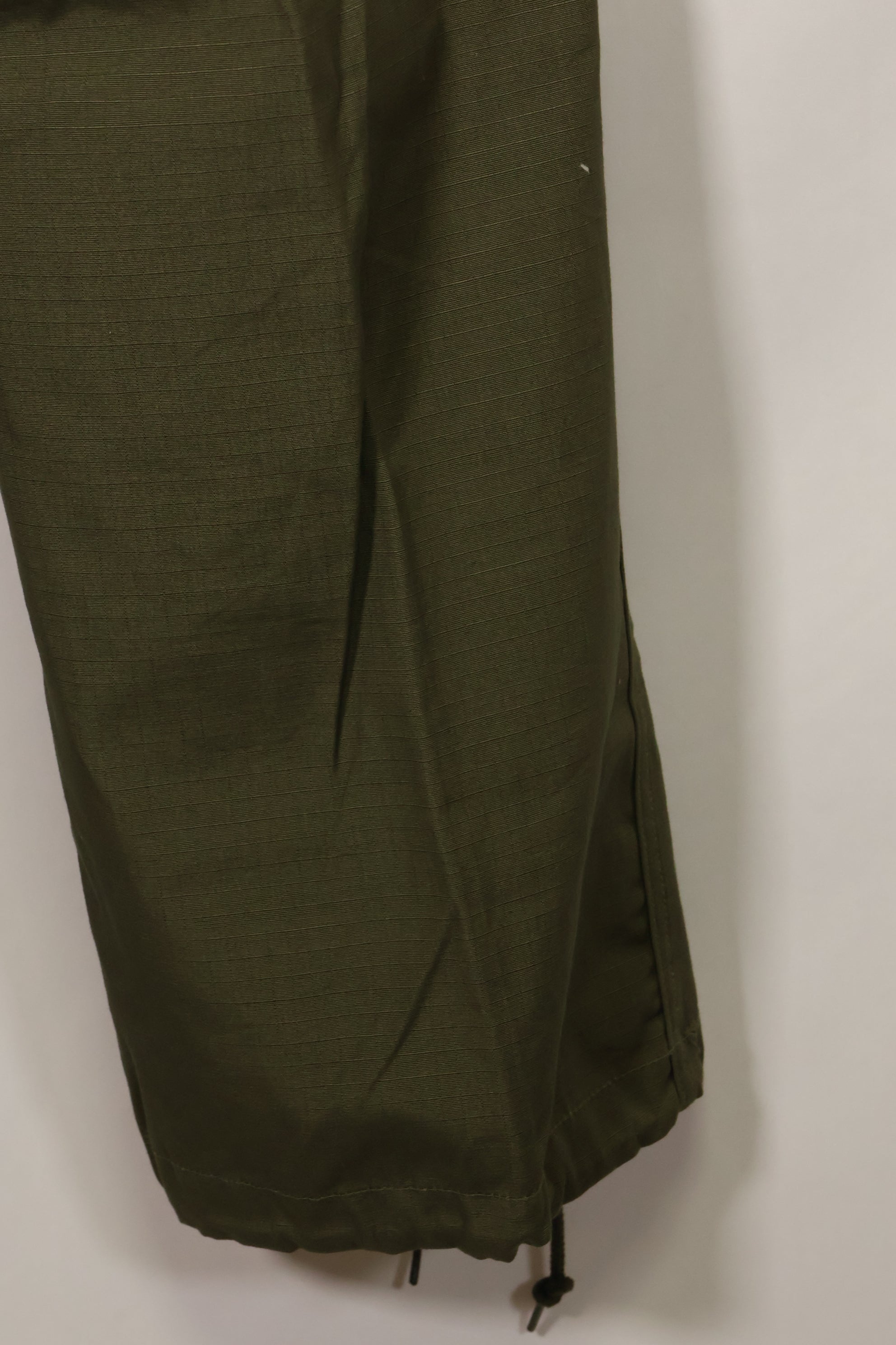 1969年製 デッドストック　4th Model ジャングルファティーグ パンツ　S-L 未使用品