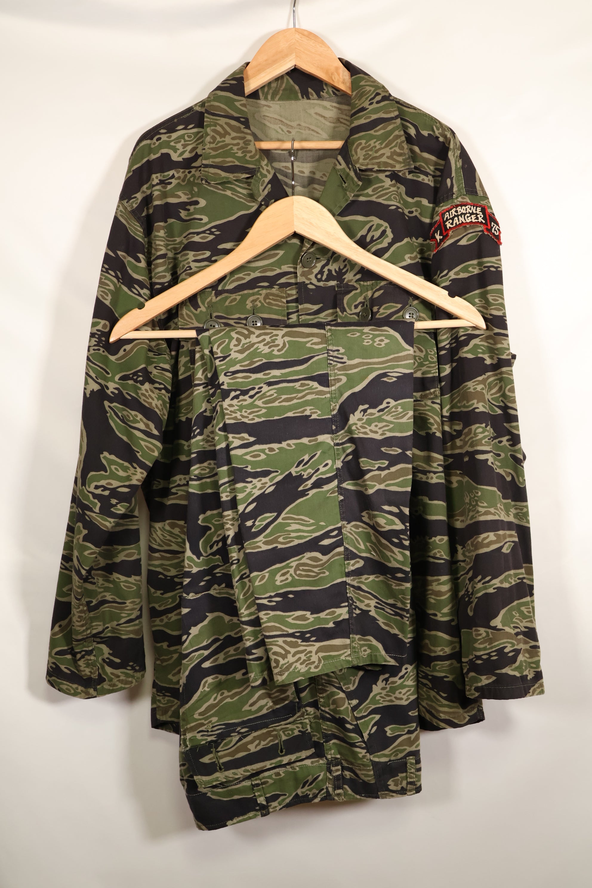 1969-70　元LRRP兵士　75th Ranger レイトウォータイガーストライプ　セット　退役兵放出品