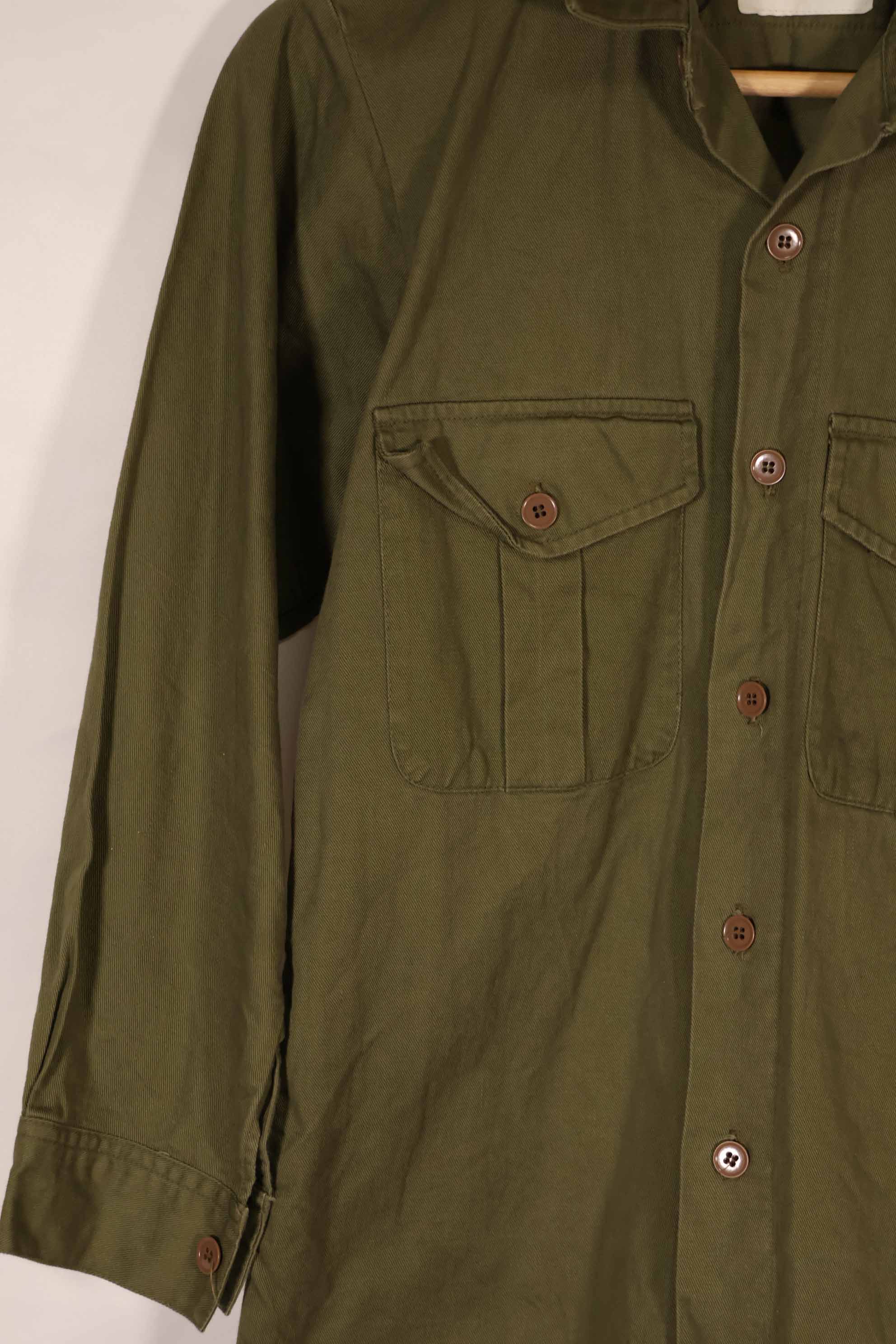 実物　1970年製　ニュージーランド軍　OD ファティーグシャツ　Size 1　中古品