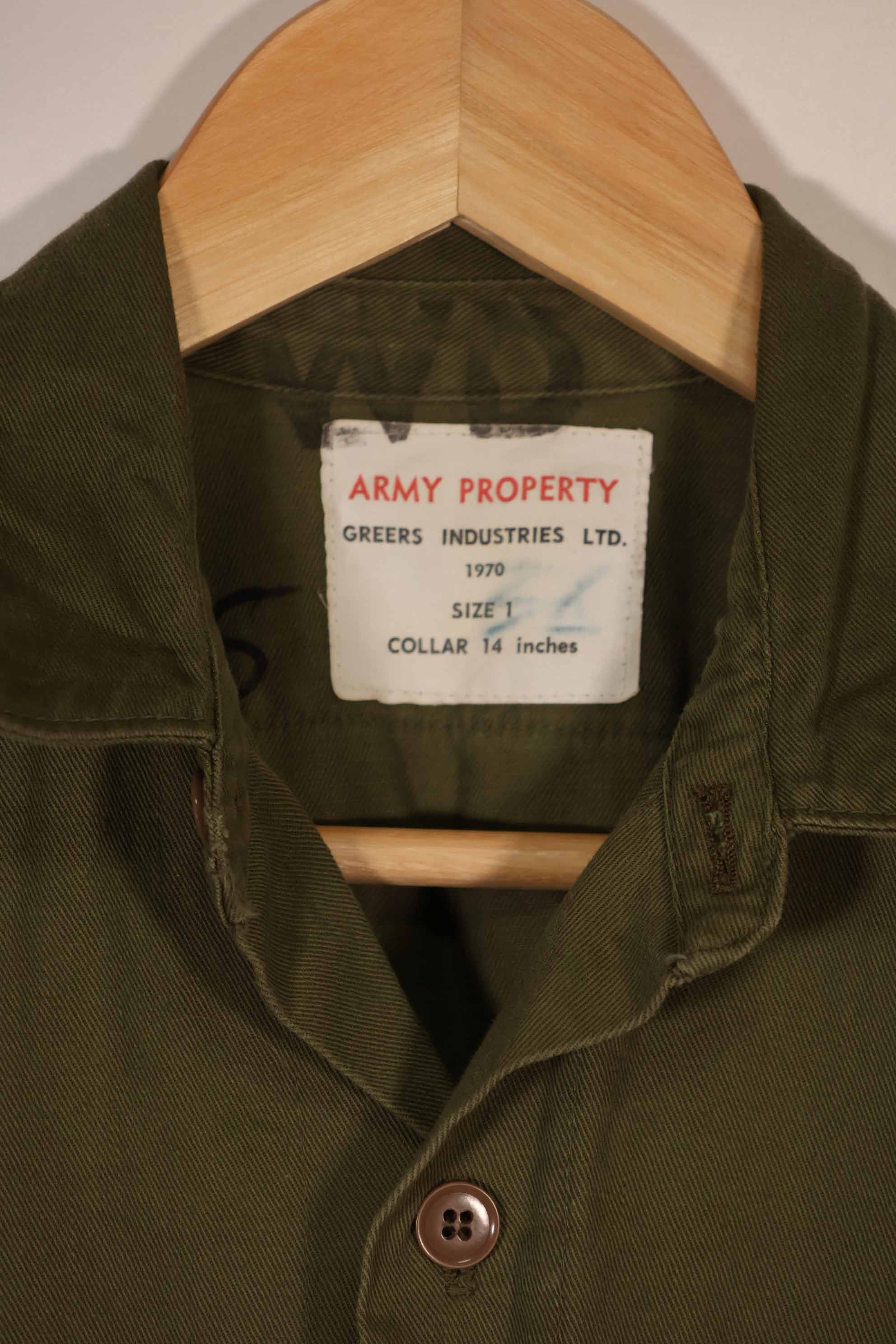 実物　1970年製　ニュージーランド軍　OD ファティーグシャツ　Size 1　中古品