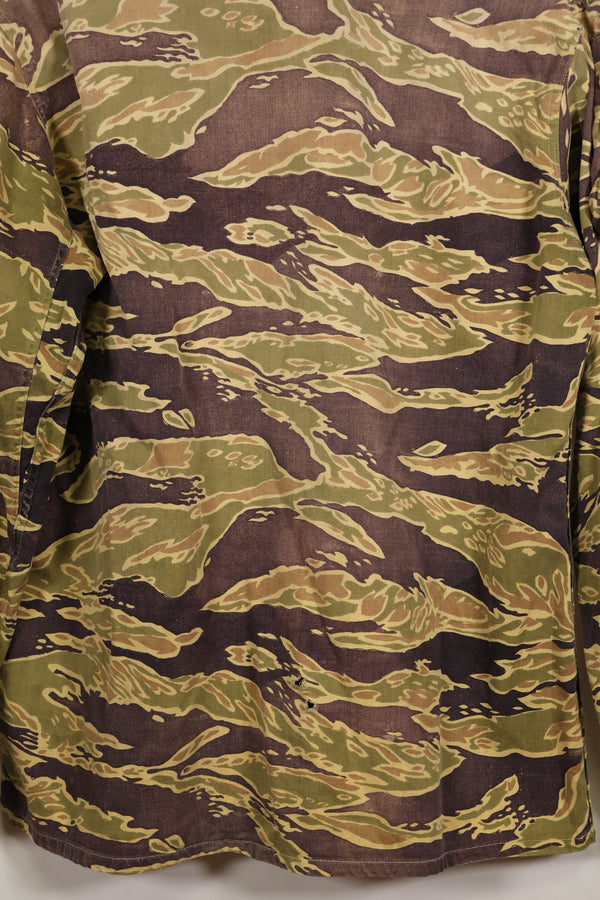 実物　レイトウォーパターン　USサイズ　タイガーストライプ　シャツ　ポケット改造あり　中古品