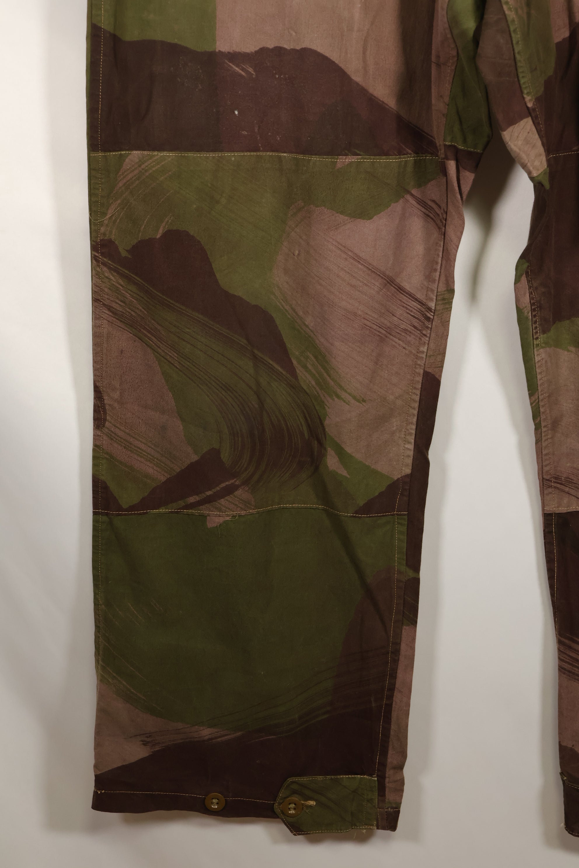 実物　イギリス軍　SAS トラウザーズ　WINDPROOF 迷彩パンツ　サイズ No.5　 中古品