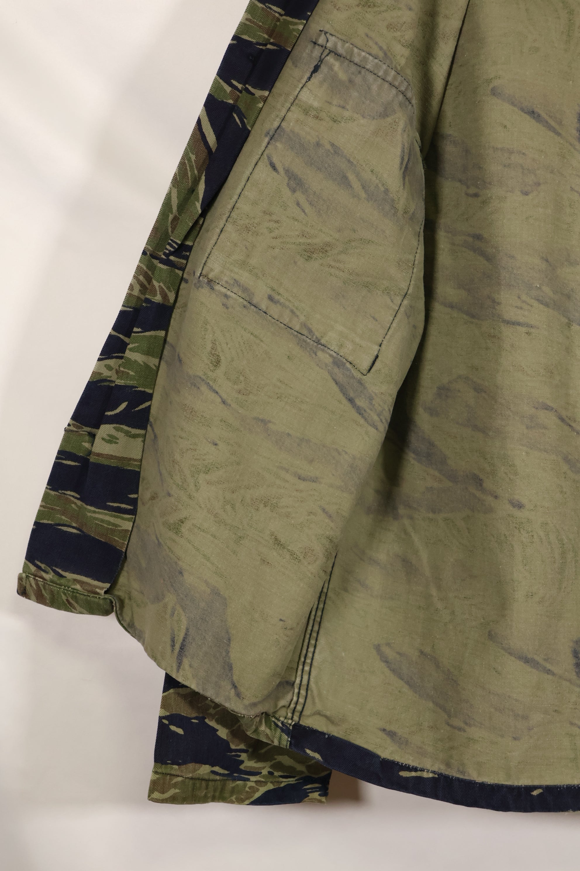 実物　TO78 A-L 沖縄タイガー　タイガーストライプ　シャツ　中古品