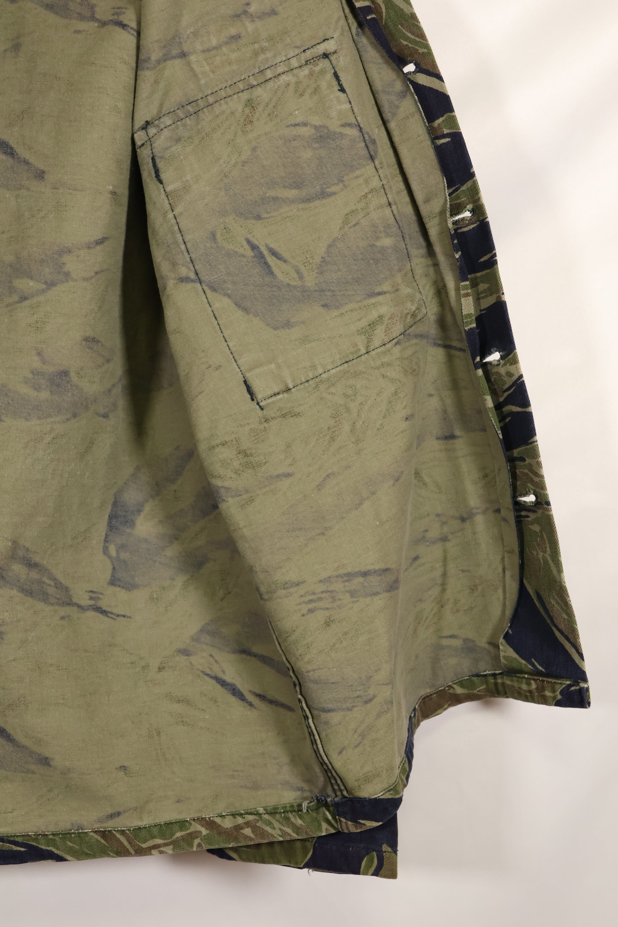 実物　TO78 A-L 沖縄タイガー　タイガーストライプ　シャツ　中古品