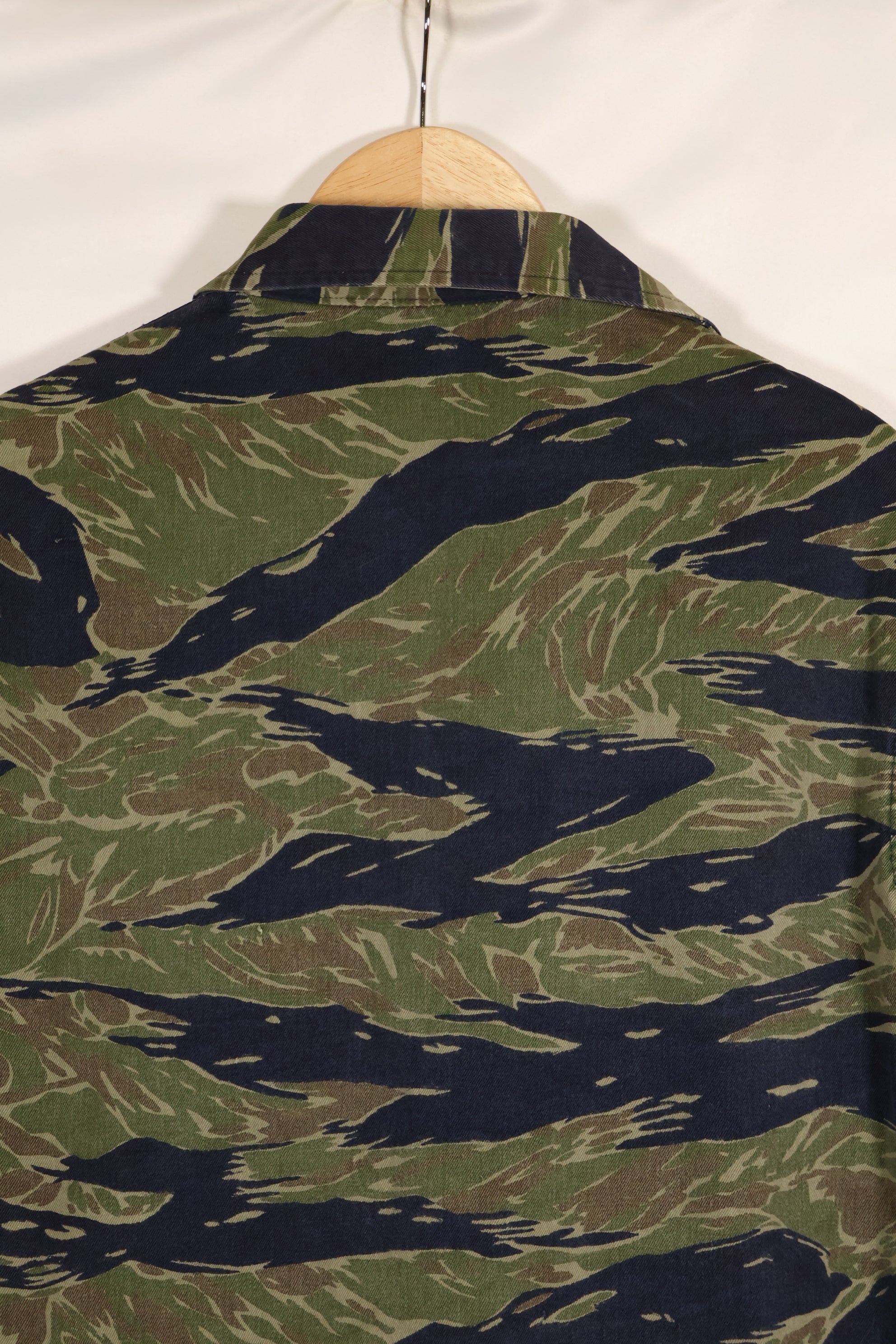 実物　TO78 A-L 沖縄タイガー　タイガーストライプ　シャツ　中古品