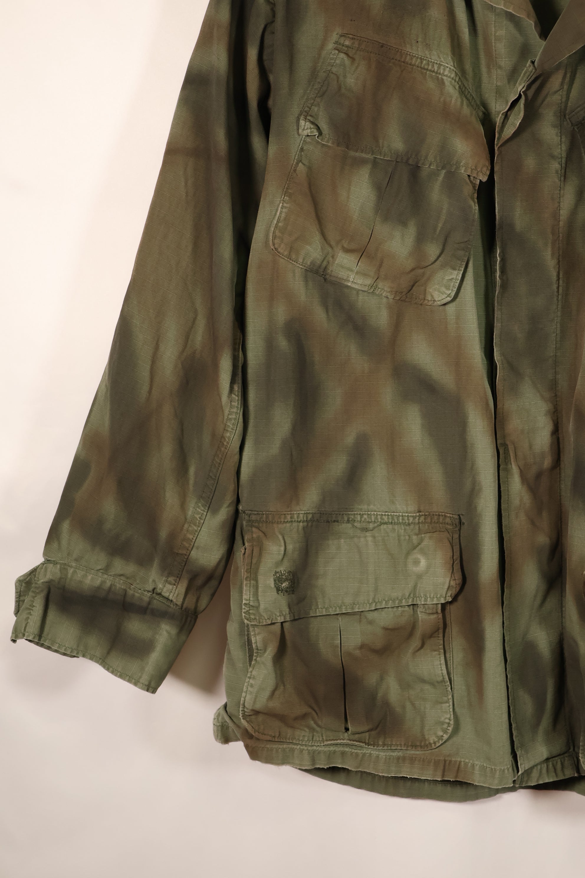 1969年契約　M-R　実物ジャケットベース　MACV SOG　スプレーペイントジャケット　再現品　MILITARIA 1911製　中古品