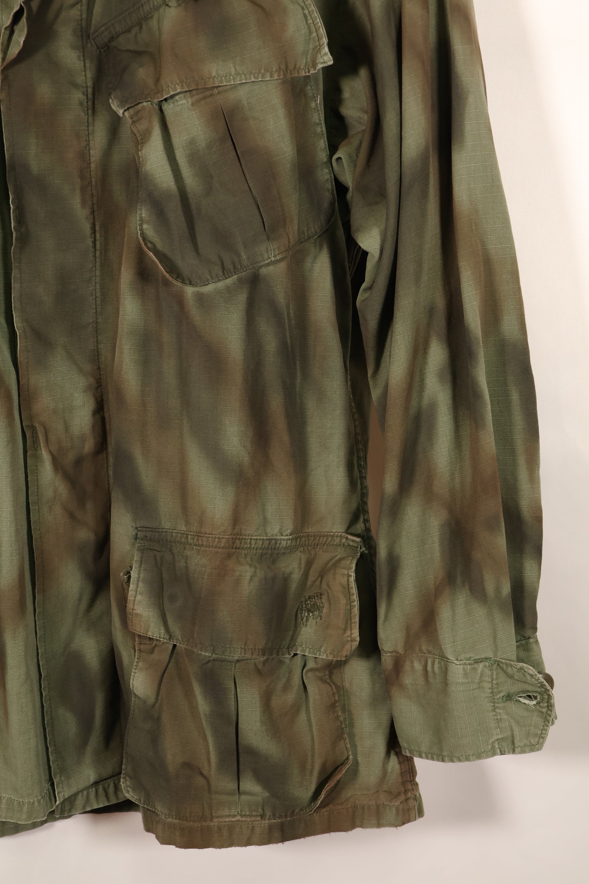 1969年契約　M-R　実物ジャケットベース　MACV SOG　スプレーペイントジャケット　再現品　MILITARIA 1911製　中古品
