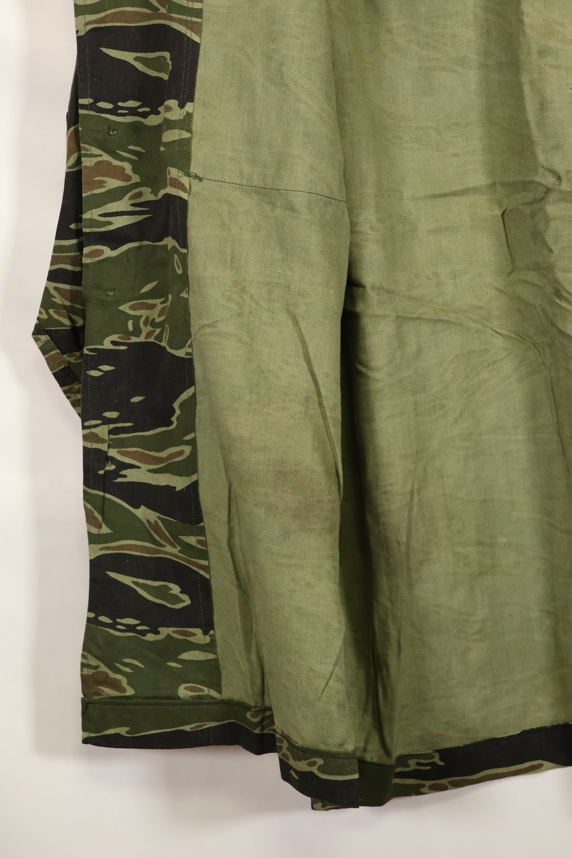 実物　レイトウォーパターン　USサイズ　タイガーストライプ　シャツ　ダークカラー　ほぼ未使用