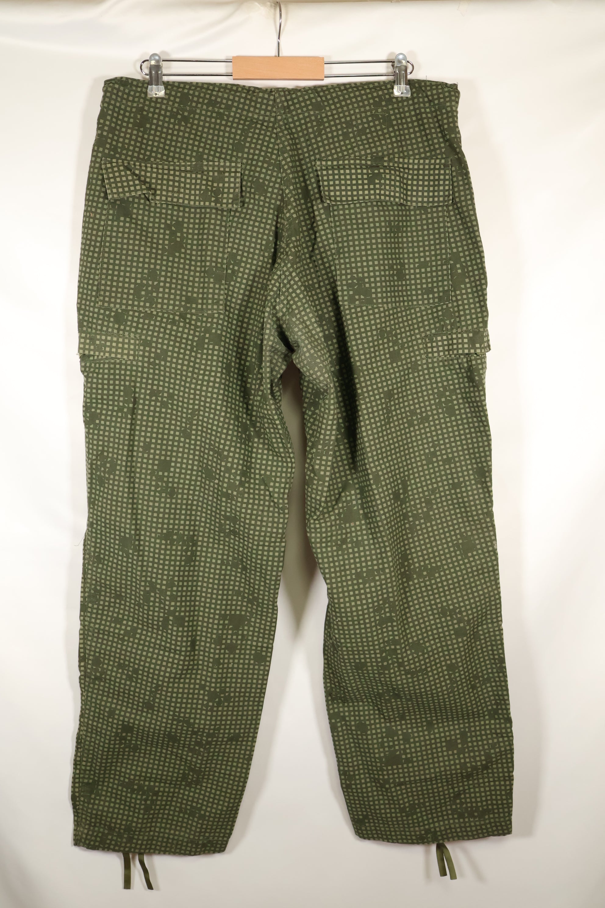 1982年契約　M-R アメリカ軍　対赤外線兵器　ナイトカモ　パンツ　オーバーパンツ　中古品