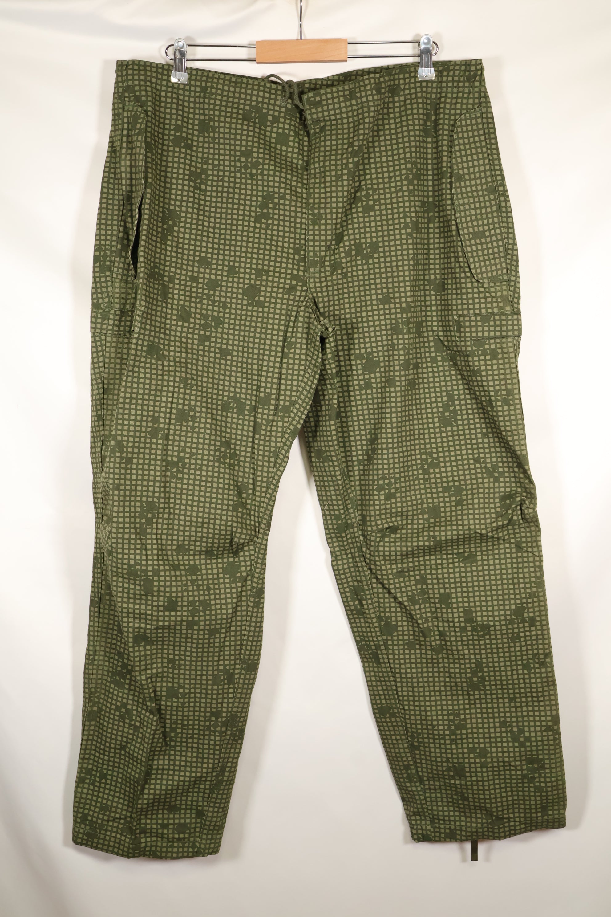 1987年契約　L-R アメリカ軍　対赤外線兵器　ナイトカモ　パンツ　オーバーパンツ　中古品