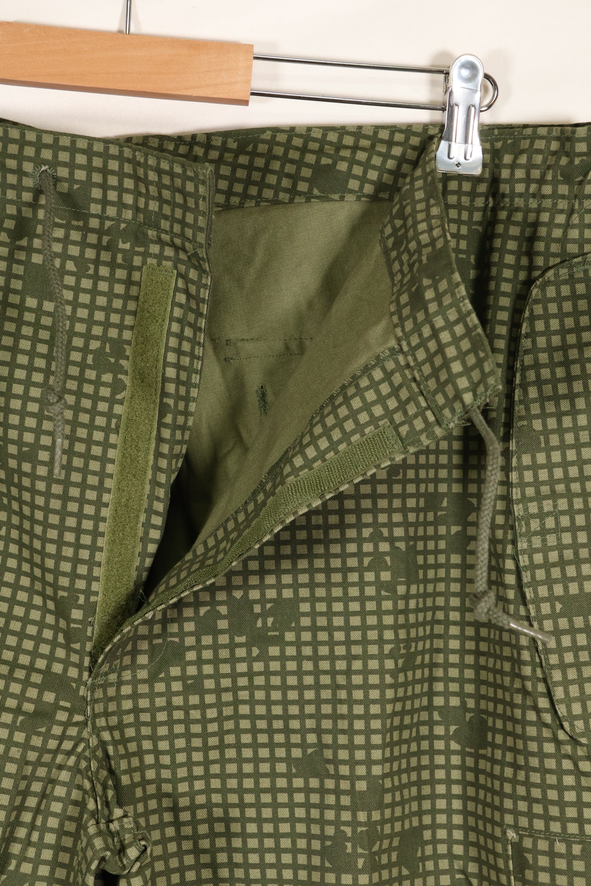 1987年契約　L-R アメリカ軍　対赤外線兵器　ナイトカモ　パンツ　オーバーパンツ　中古品