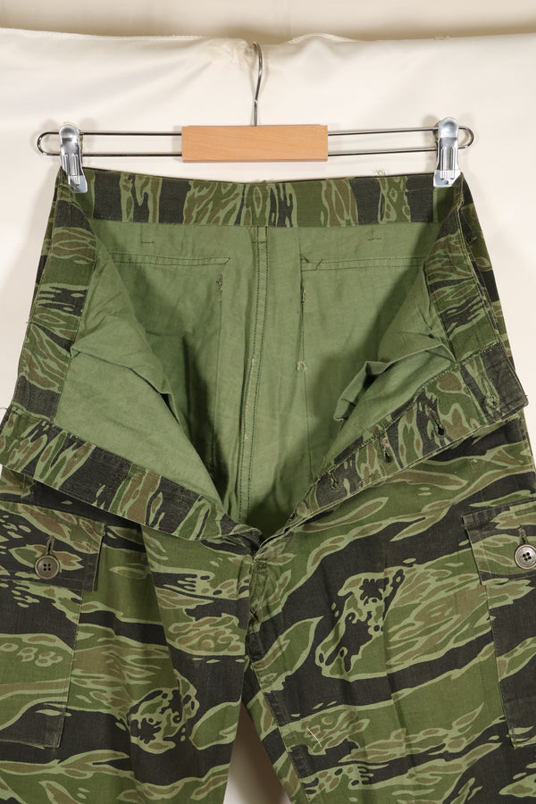 実物　レイトウォーパターン　USサイズ　タイガーストライプ　シャツ　ダークカラー　中古品