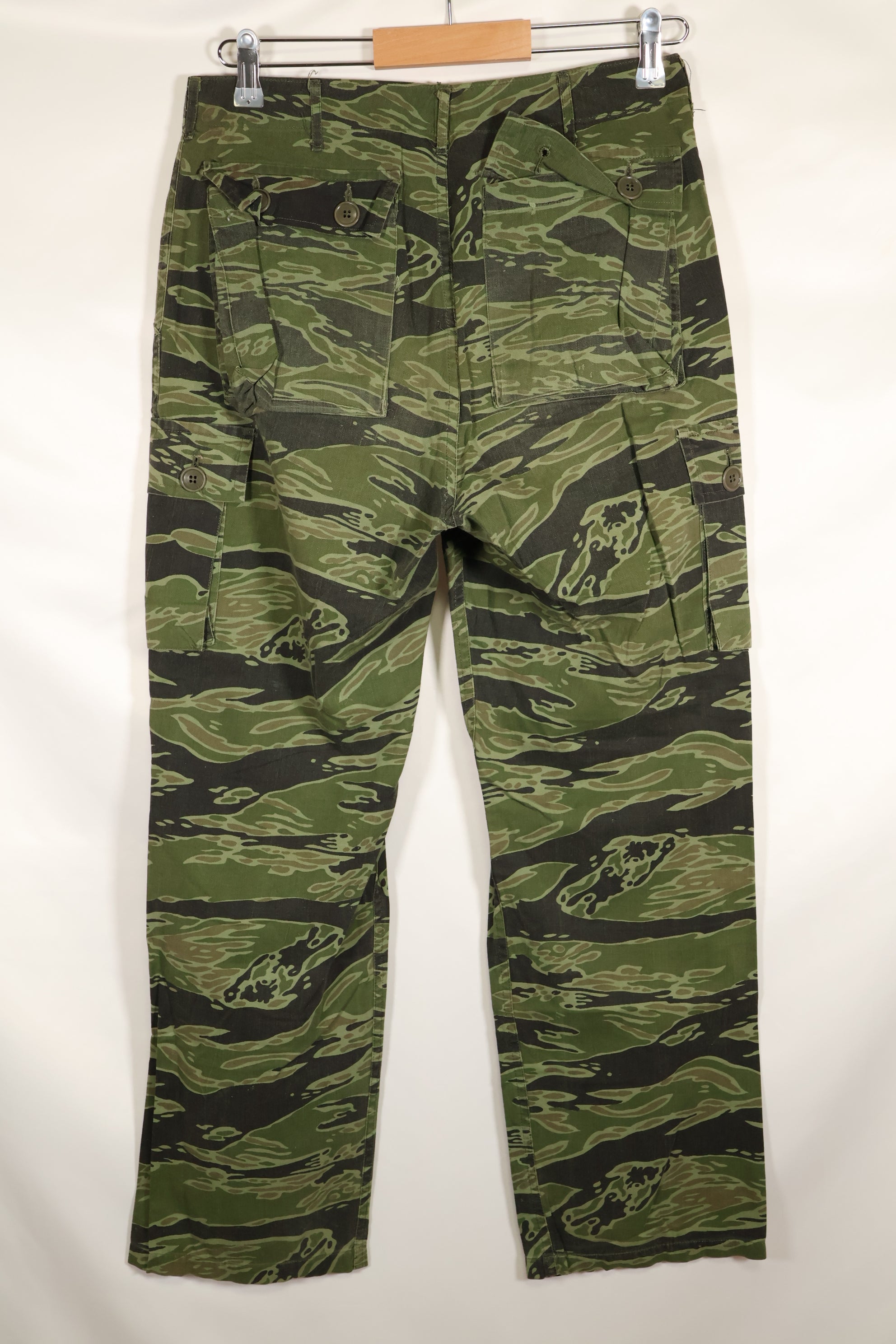 実物　レイトウォーパターン　USサイズ　タイガーストライプ　シャツ　ダークカラー　中古品