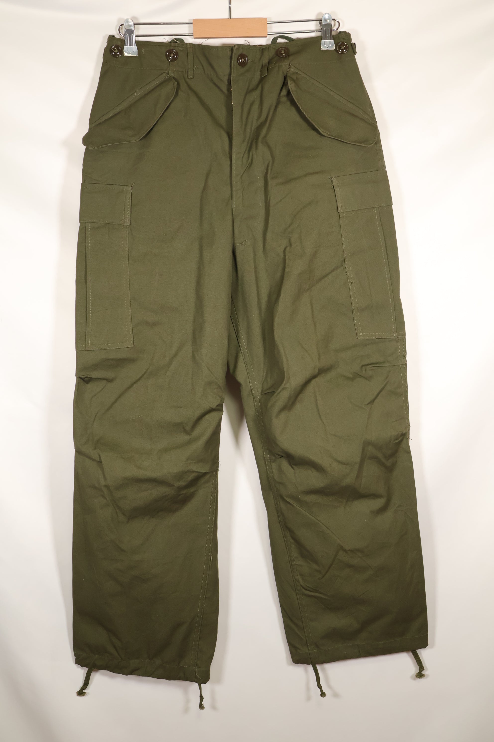 1951年契約　S-R　アメリカ陸軍　M51　フィールドパンツ　ほぼ未使用品　シミ汚れあり