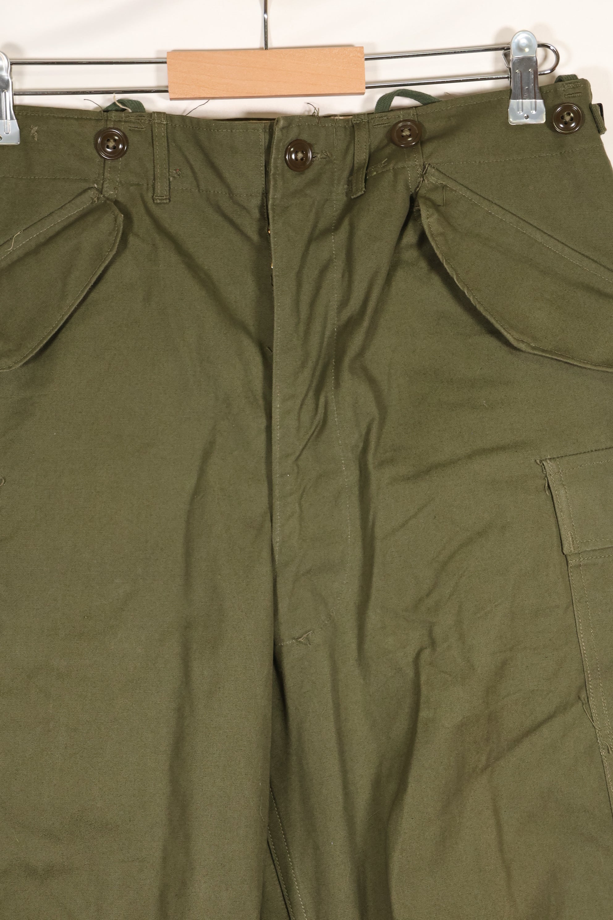 1951年契約　S-R　アメリカ陸軍　M51　フィールドパンツ　ほぼ未使用品　シミ汚れあり