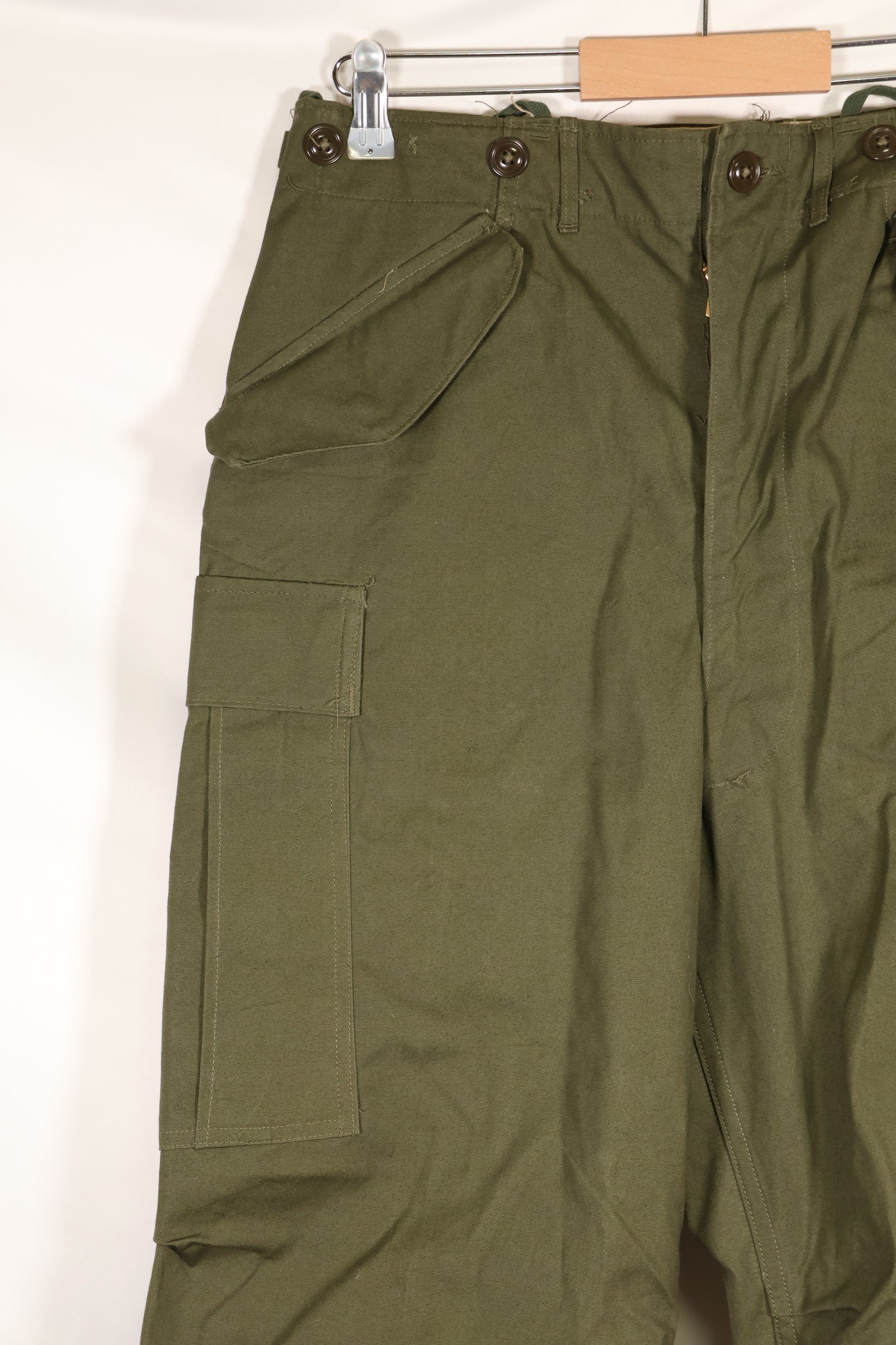 1951年契約　S-R　アメリカ陸軍　M51　フィールドパンツ　ほぼ未使用品　シミ汚れあり