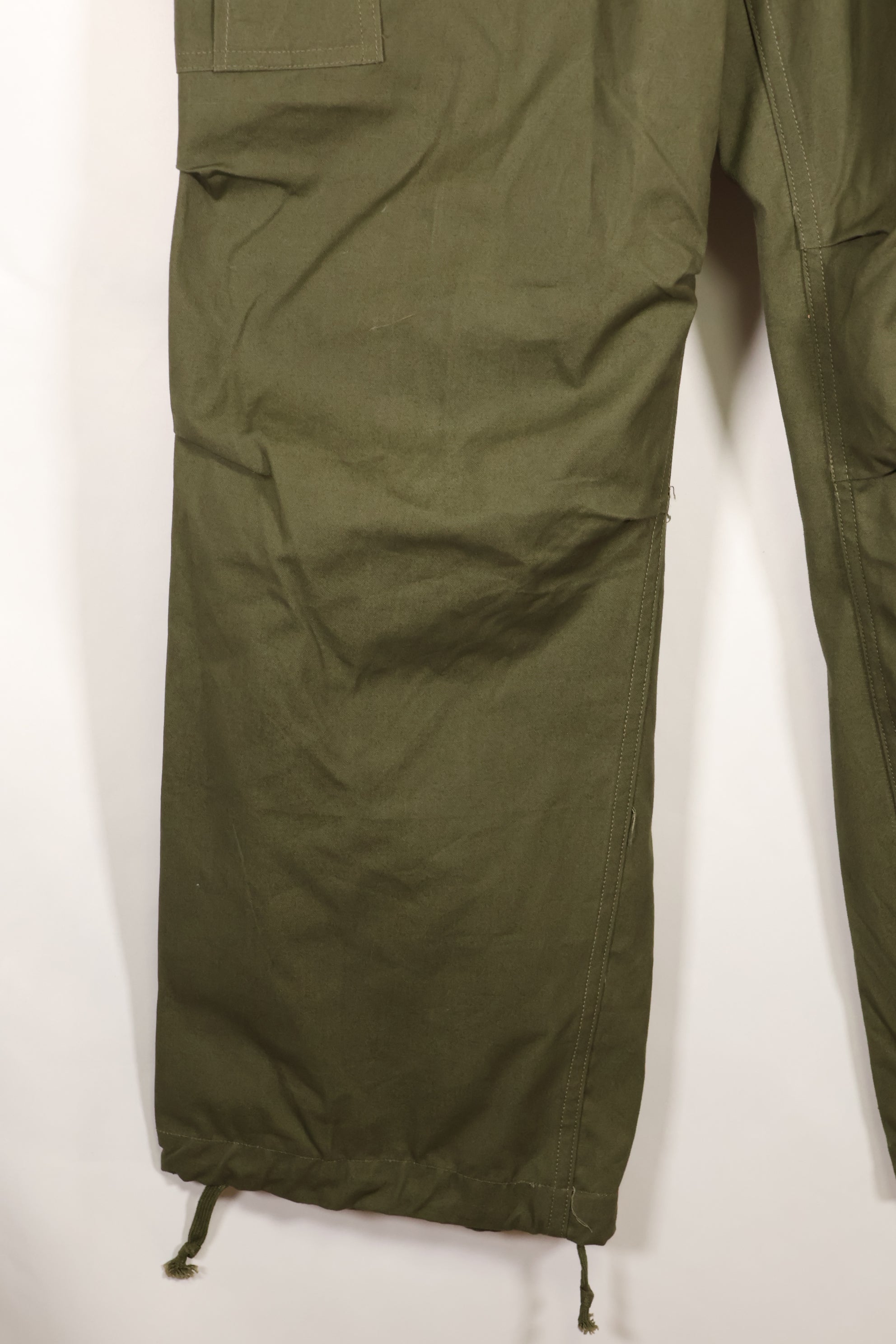 1951年契約　S-R　アメリカ陸軍　M51　フィールドパンツ　ほぼ未使用品　シミ汚れあり
