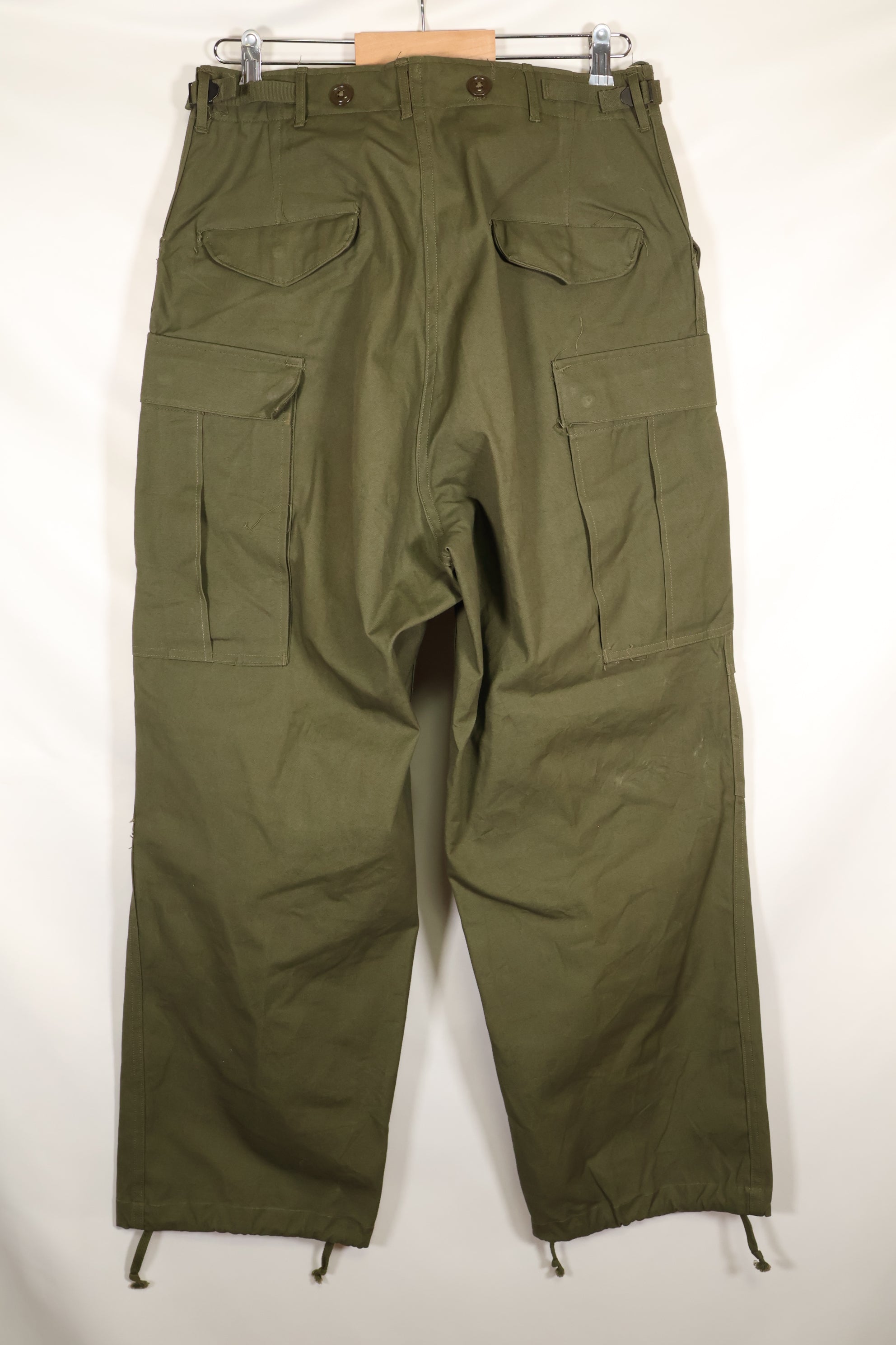 1951年契約　S-R　アメリカ陸軍　M51　フィールドパンツ　ほぼ未使用品　シミ汚れあり
