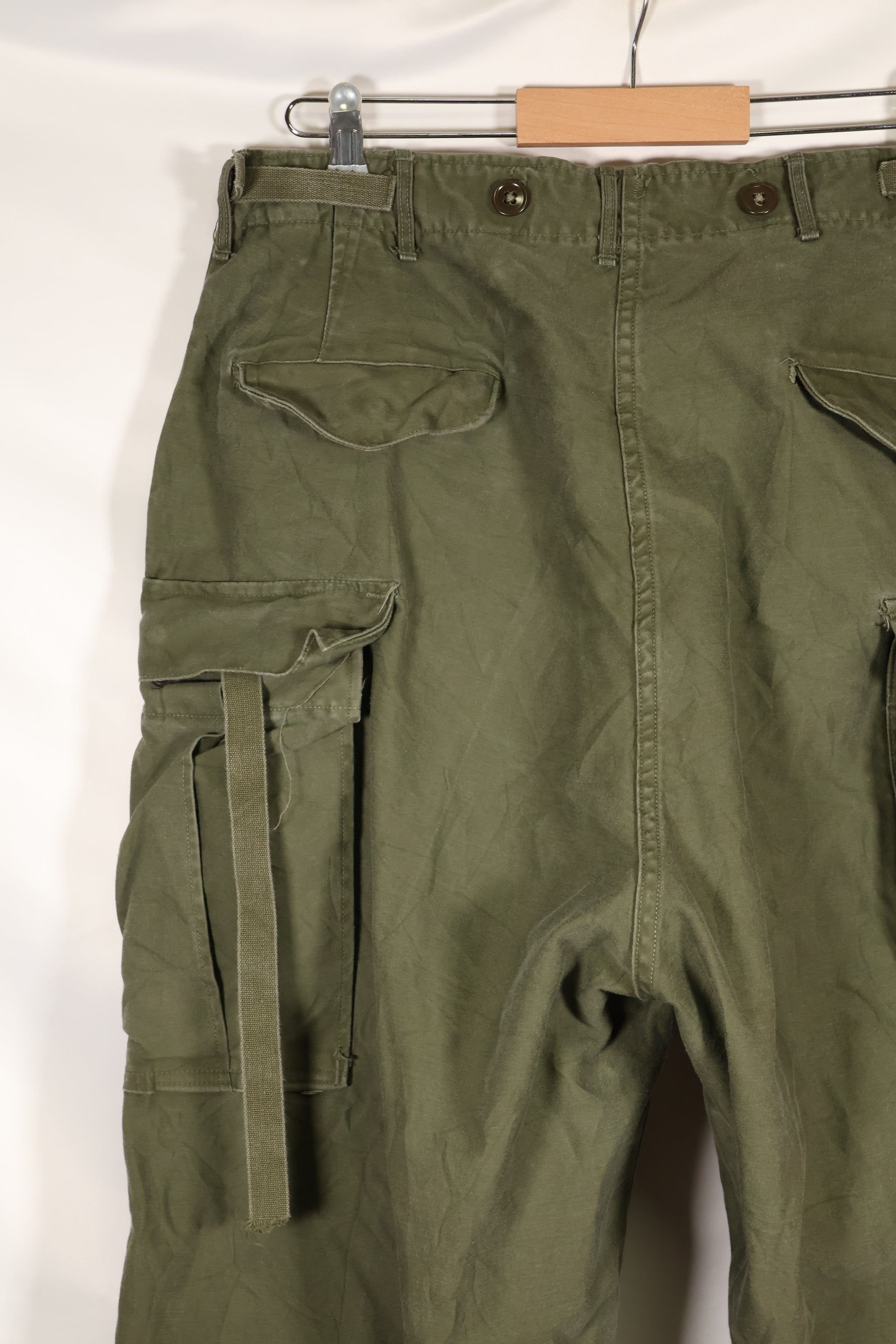 1952年契約　M-L　アメリカ軍　M51　フィールドパンツ　傷あり　中古品