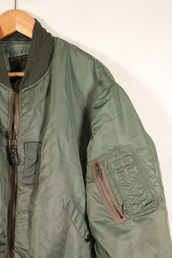 1950年代　LARGE　アメリカ空軍　初期型　MA-1　フライトジャケット　インターメディエイト　中古品