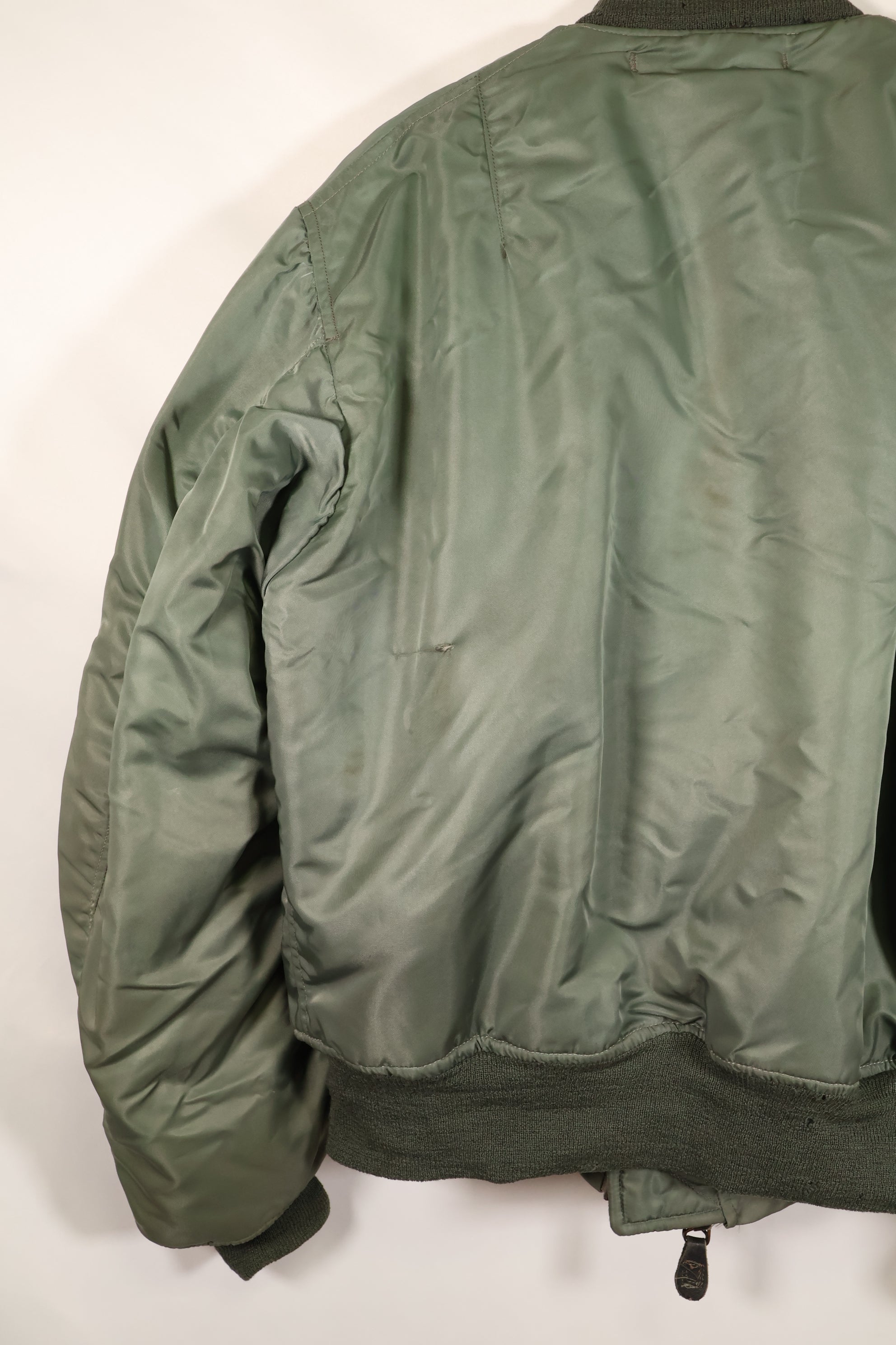 1950年代　LARGE　アメリカ空軍　初期型　MA-1　フライトジャケット　インターメディエイト　中古品
