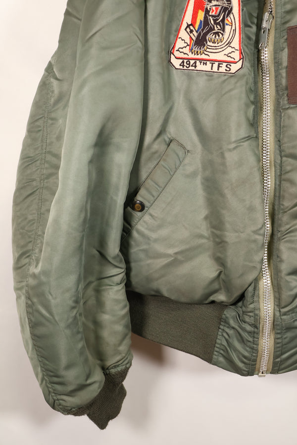 1950年代　推定40〜42程度　アメリカ空軍　B-15D　フライトジャケット　ボア改造品　パッチ付　中古品