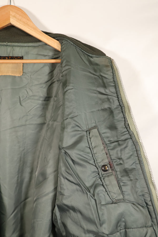 1950年代　推定40〜42程度　アメリカ空軍　B-15D　フライトジャケット　ボア改造品　パッチ付　中古品