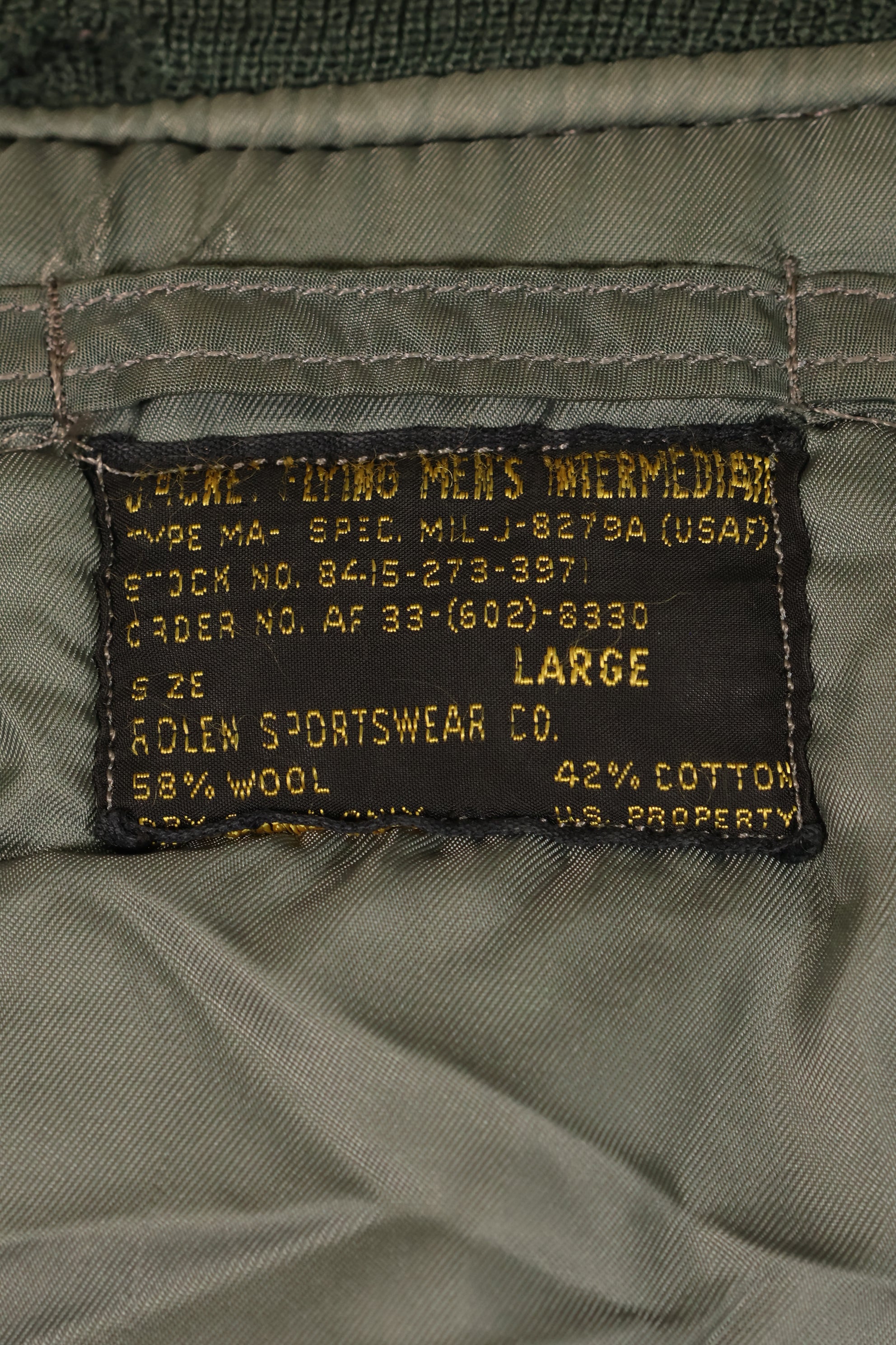 1950年代　LARGE　アメリカ空軍　初期型　MA-1　フライトジャケット　インターメディエイト　中古品 　B