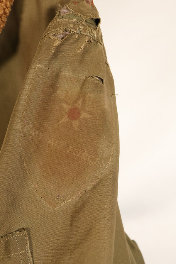 1940年代　サイズ 42　WWII　アメリカ陸軍航空隊　B-15　フライトジャケット　カレンダー加工生地　中古品