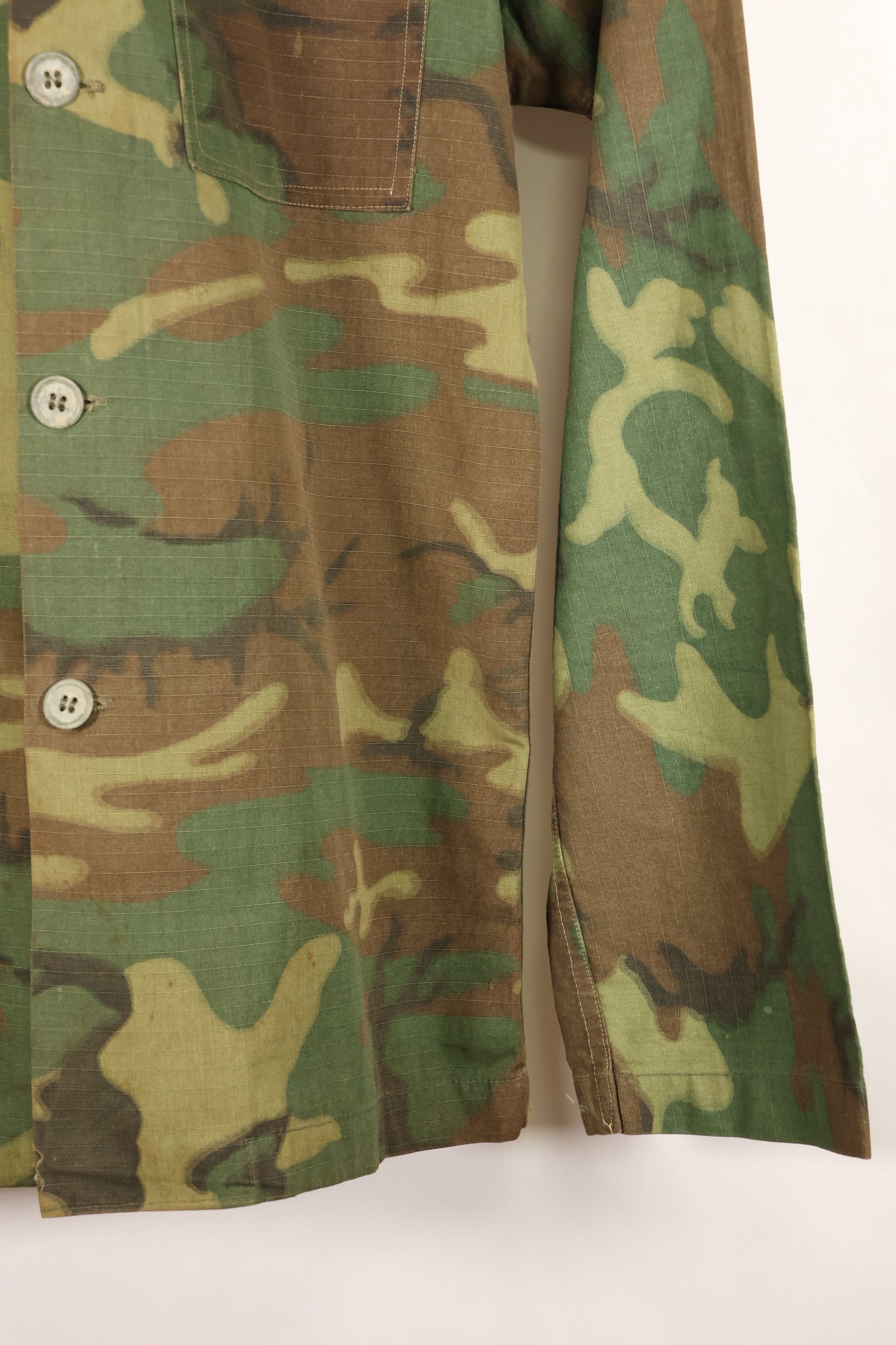 1960年代後半　南ベトナム軍　BDQ　M59　ERDL　リップストップ生地　シャツ　中古品