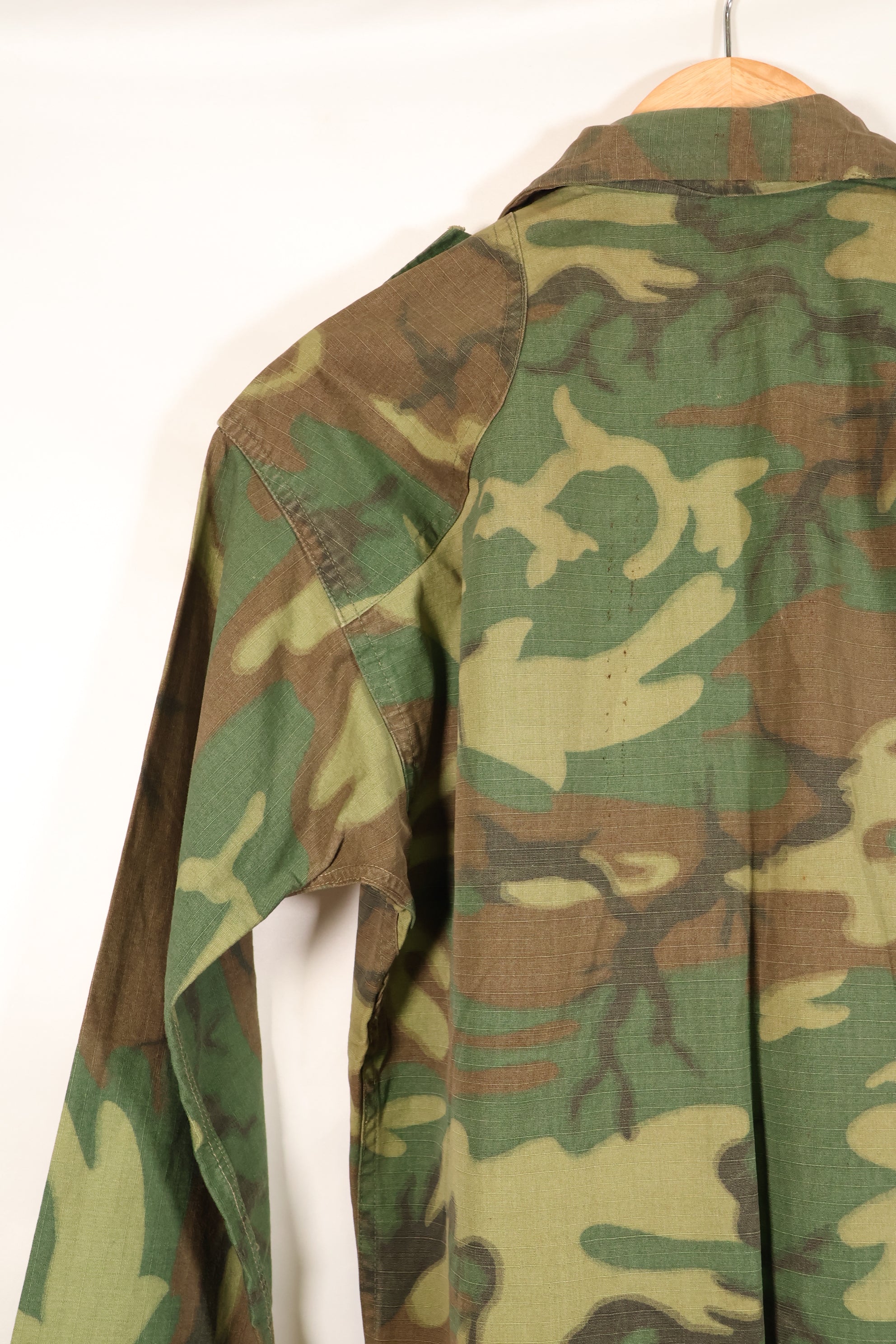 1960年代後半　南ベトナム軍　BDQ　M59　ERDL　リップストップ生地　シャツ　中古品