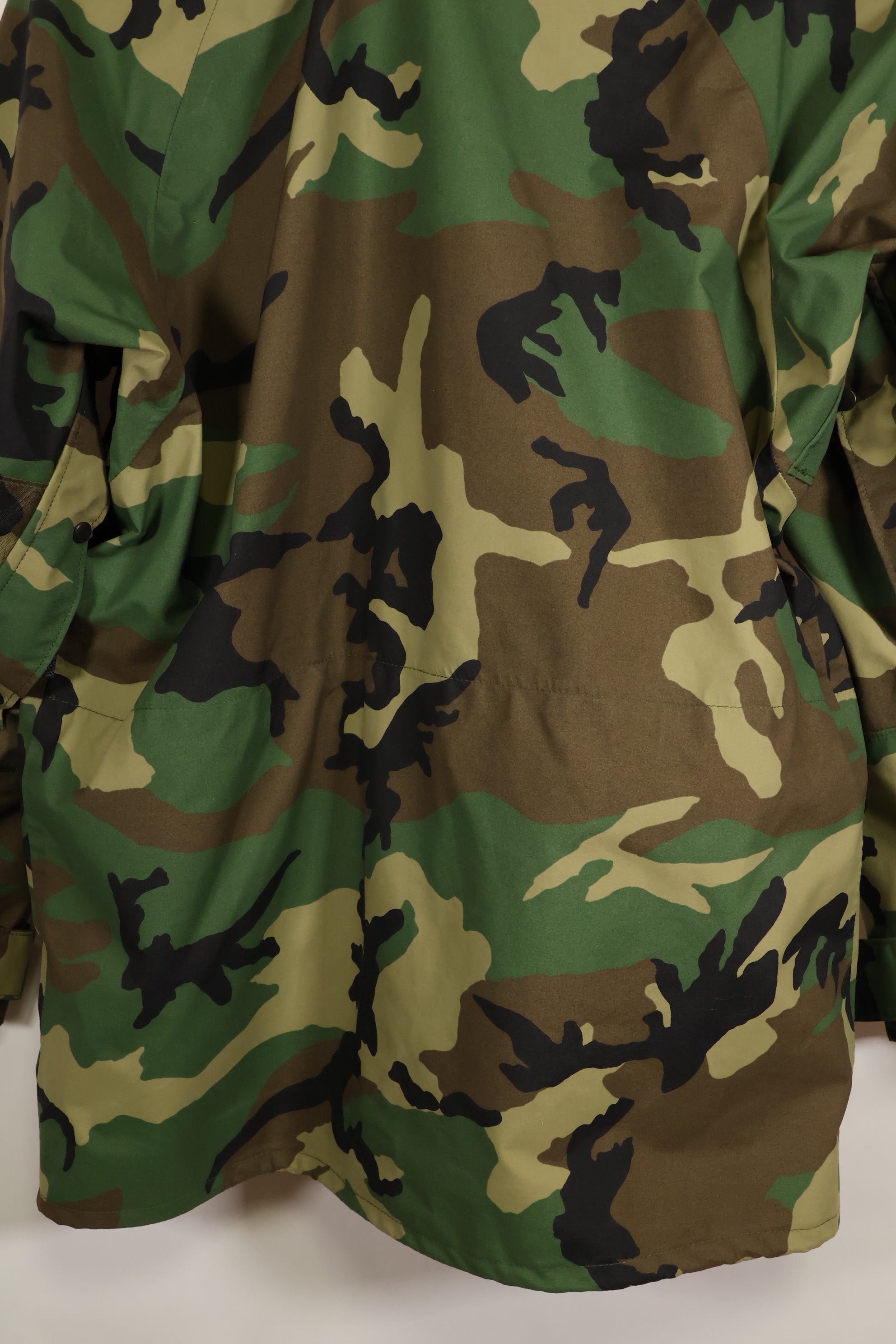 1997年会計　M-R　アメリカ軍　ウッドランド迷彩　ECWCS　Gen1 ゴアテックス　パーカー　中古品