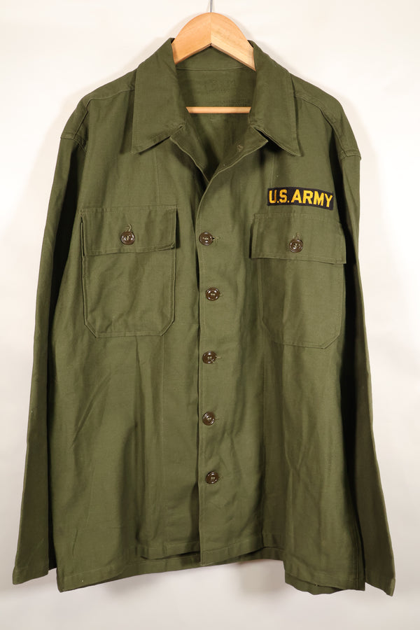 1950年代後半　MEDIUM　アメリカ軍　初期型　OG-107　ユーティリティシャツ　テープ初付　中古品