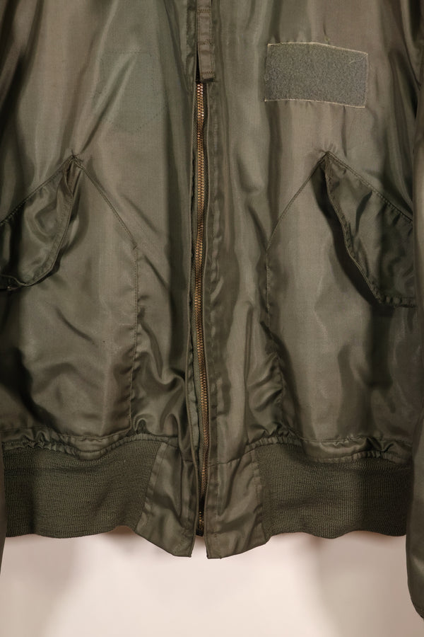 推定1983年契約　LARGE　アメリカ海軍　CWU-45P　フライトジャケット　プリーツ付　中古品