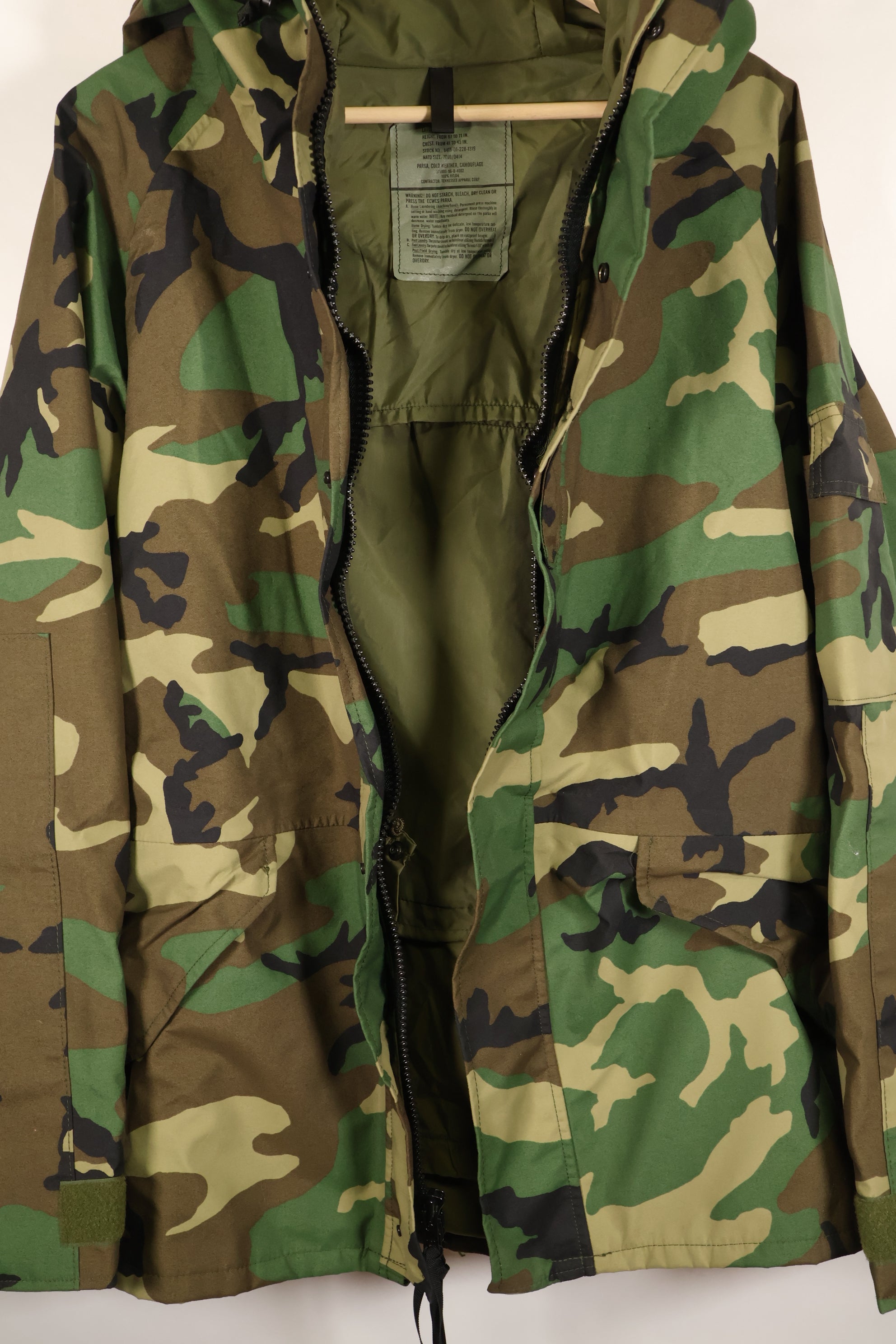 1996年契約 U.S. ARMY ECWCS Gen1 ウッドランドカモ ゴアテックスパーカー LARGE-REGULAR 中古品