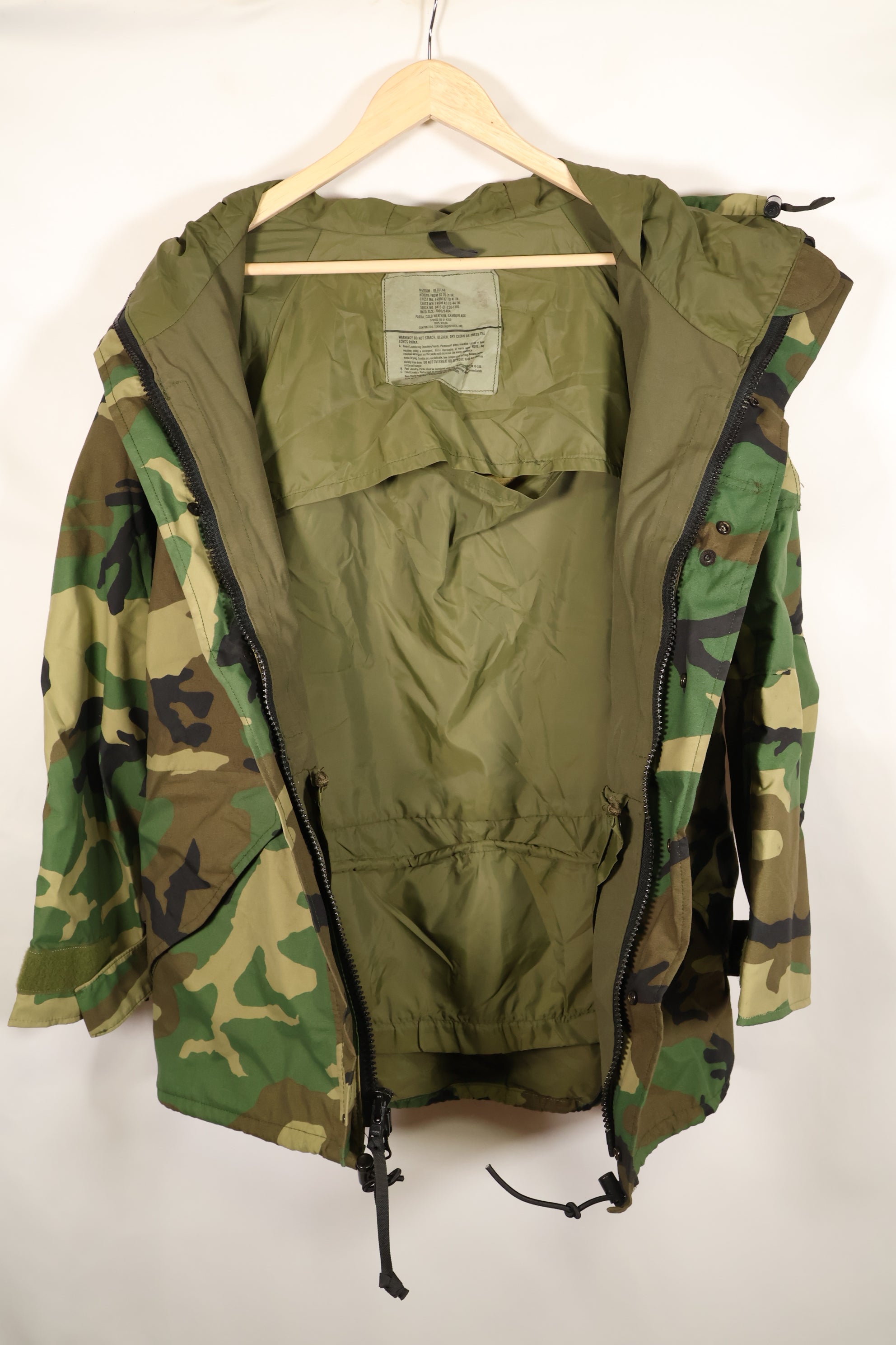 1998年契約　M-R　アメリカ軍　ECWCS　Gen 1　ゴアテックスパーカー　中古品