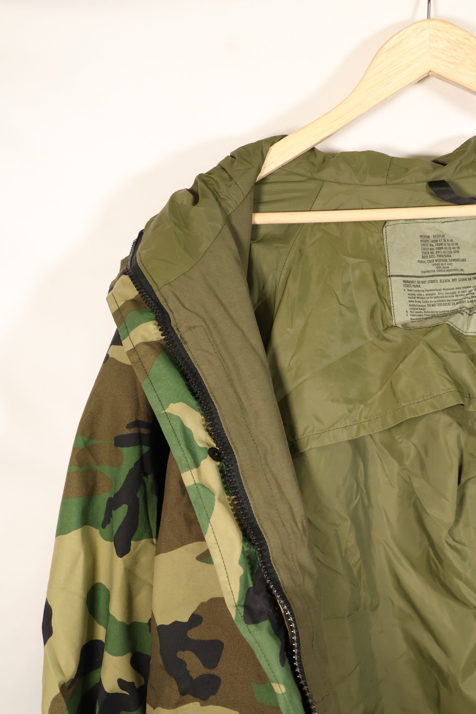 1998年契約　M-R　アメリカ軍　ECWCS　Gen 1　ゴアテックスパーカー　中古品