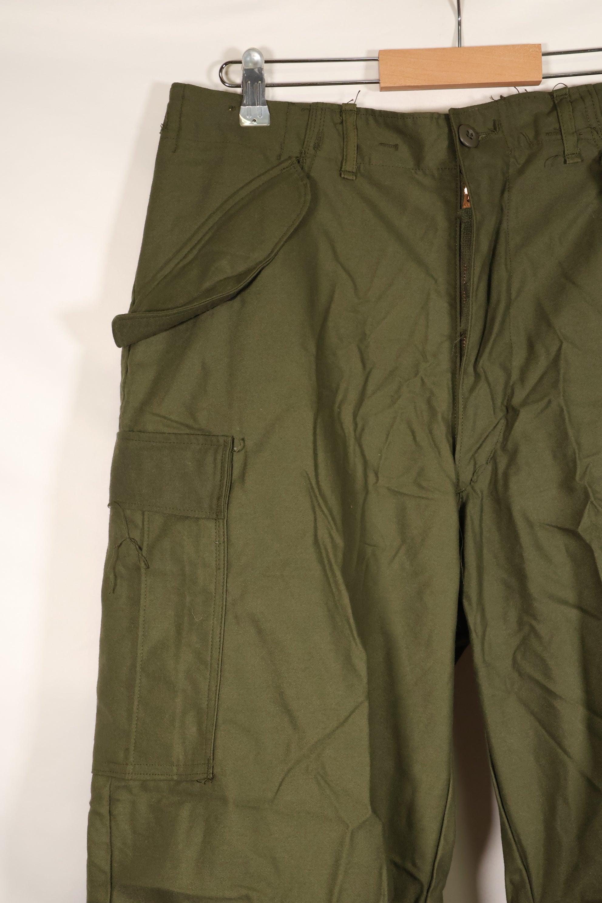 1974年契約　M-R　デッドストック　アメリカ軍　M65　フィールドパンツ　カーゴパンツ　状態良い NOS
